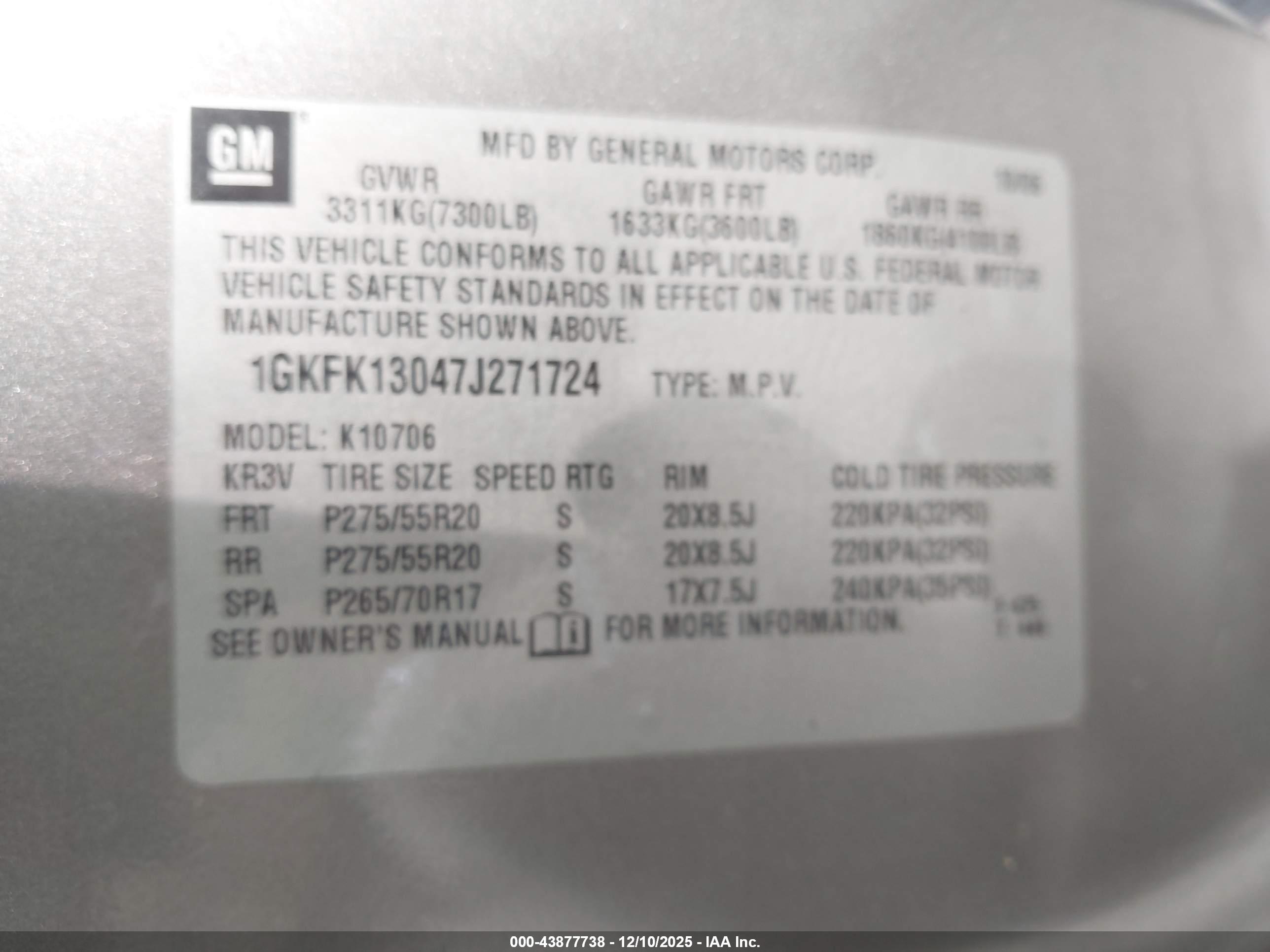 GMC YUKON image 9