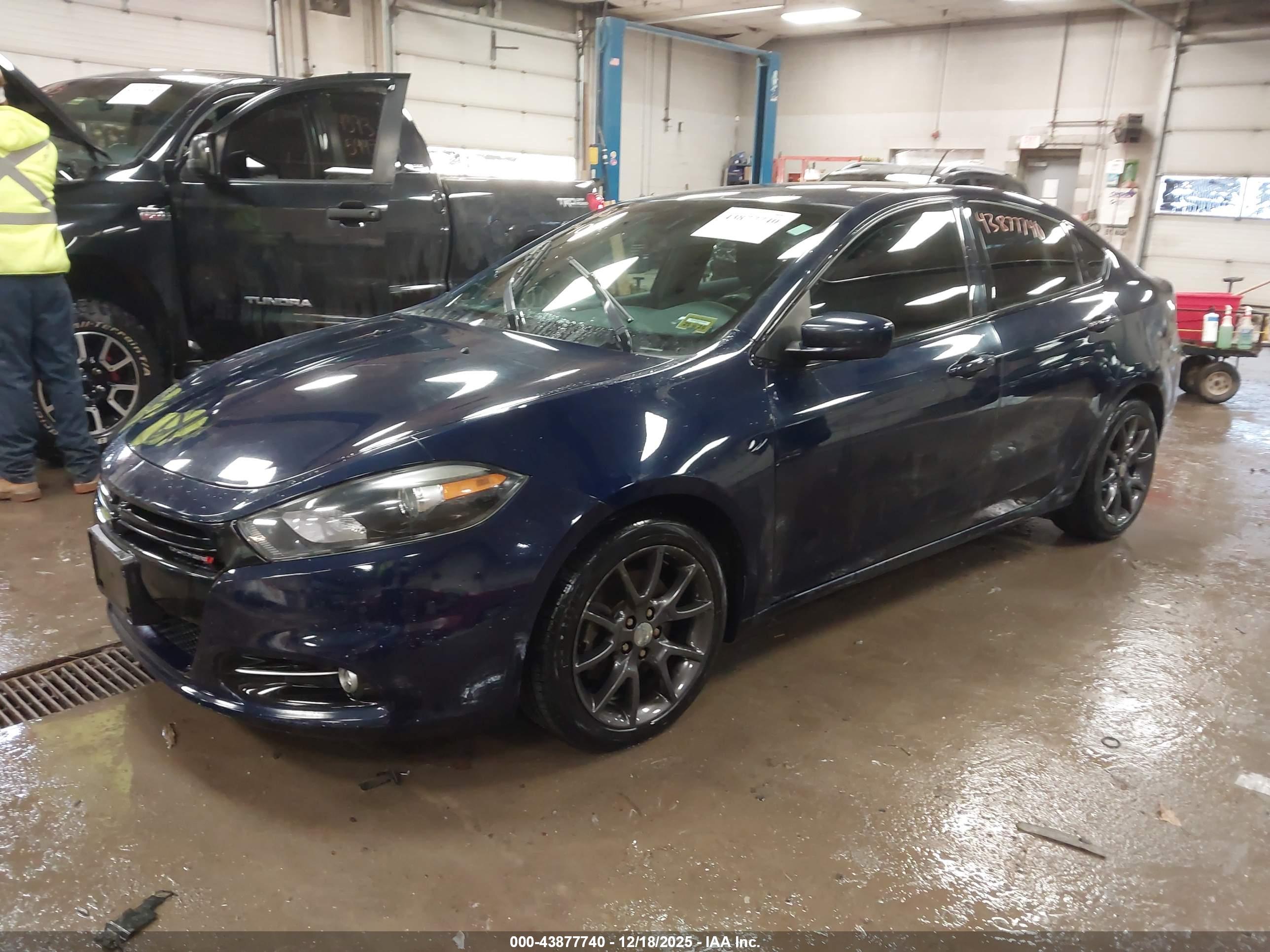 DODGE DART image 2