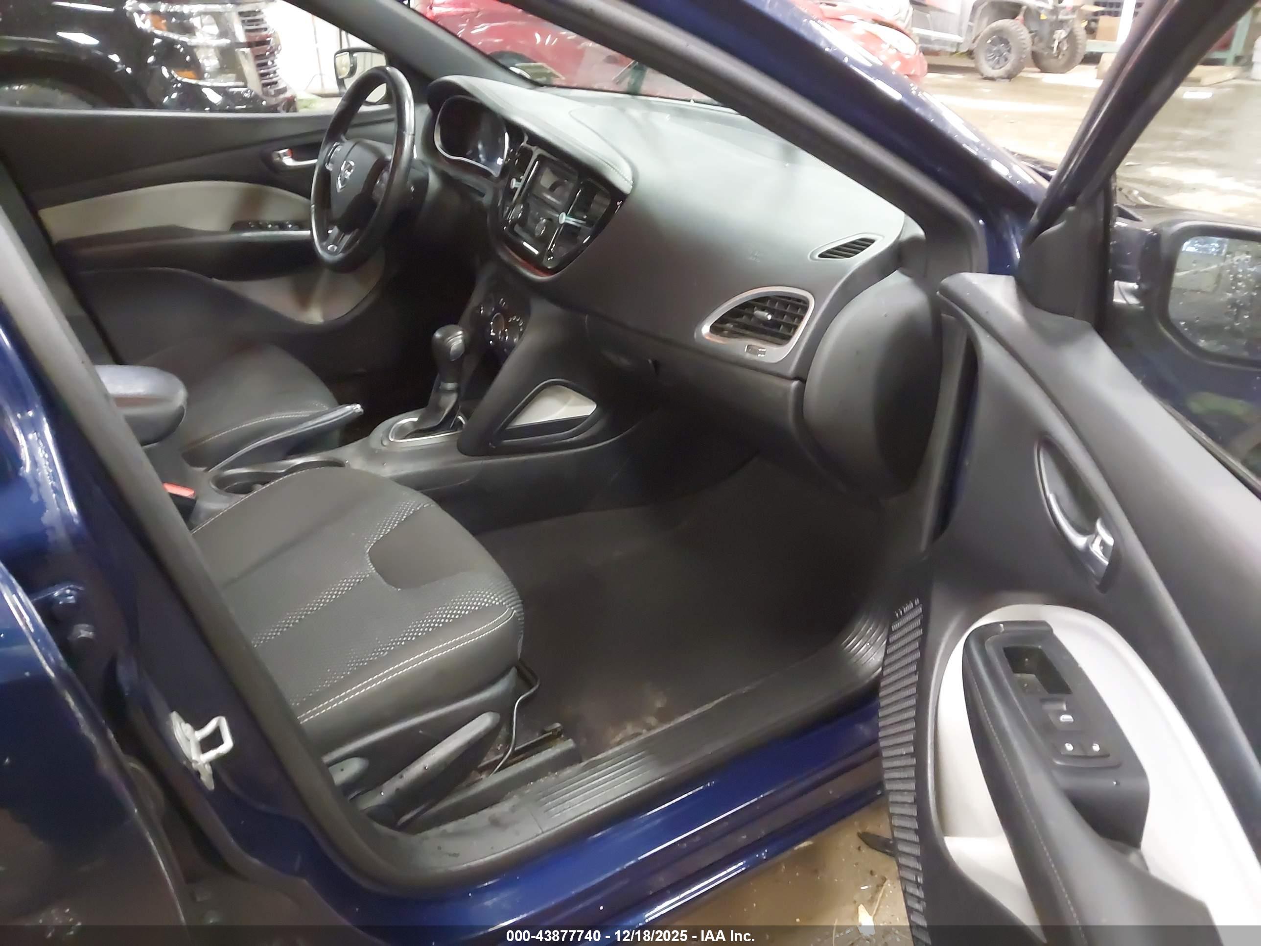 DODGE DART image 5
