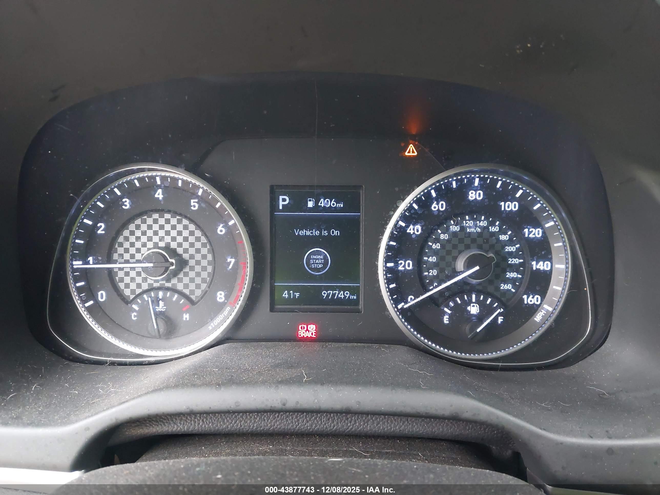 HYUNDAI ELANTRA image 7
