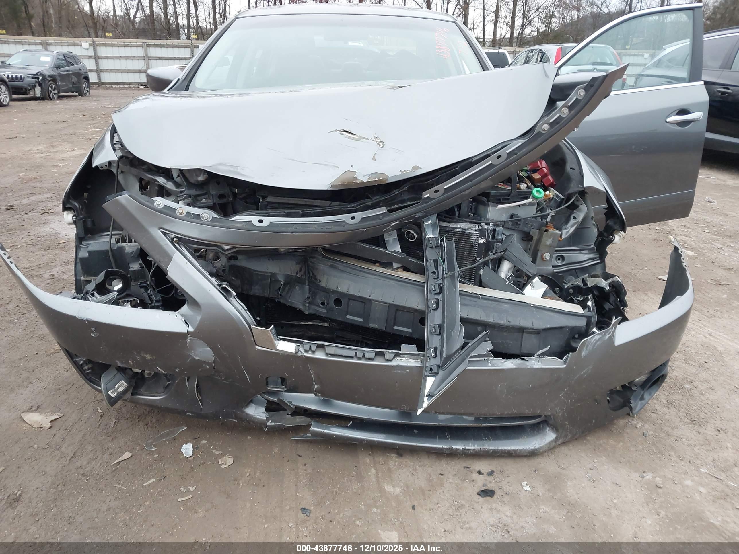 NISSAN ALTIMA image 6