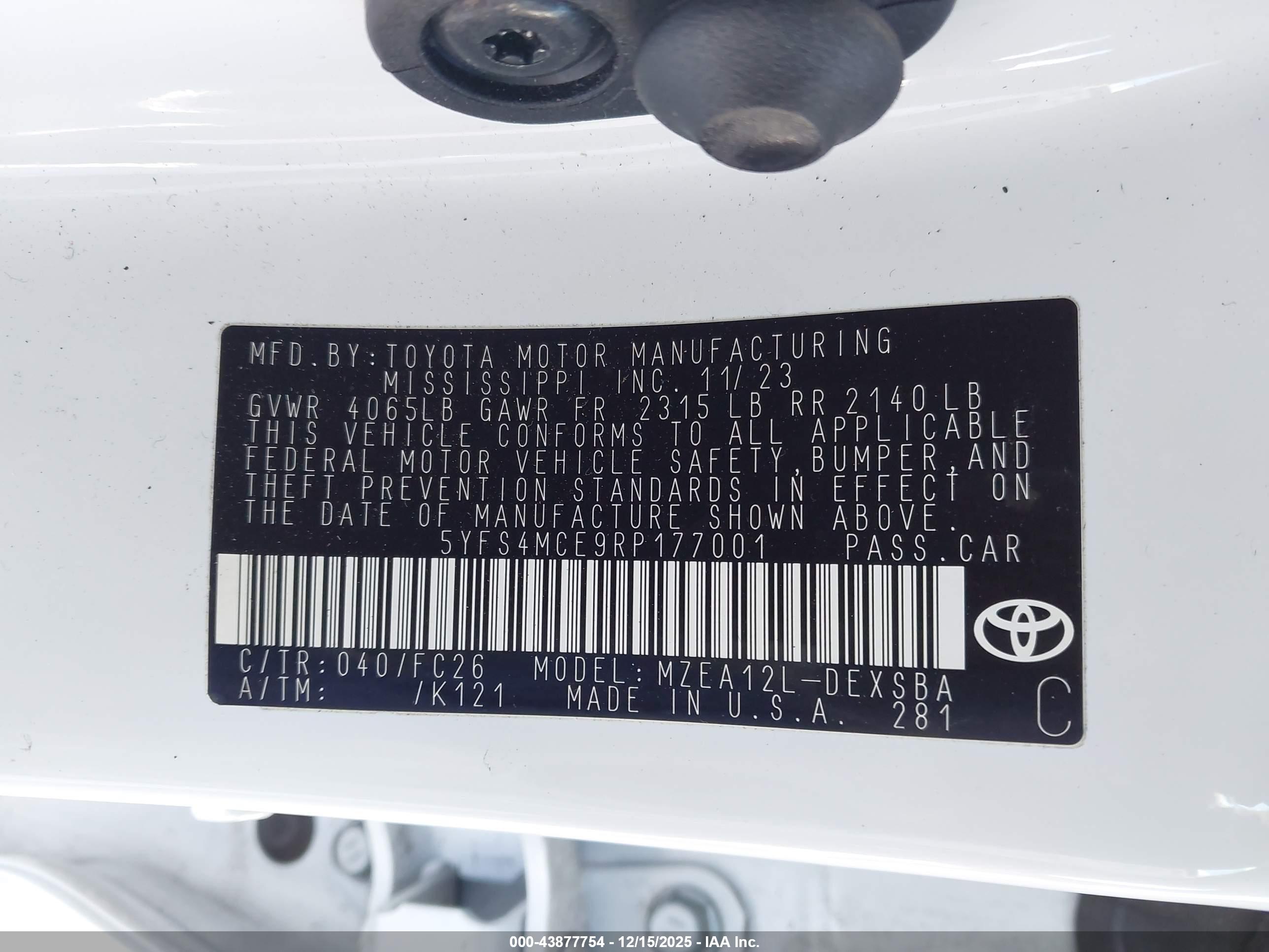 TOYOTA COROLLA image 9