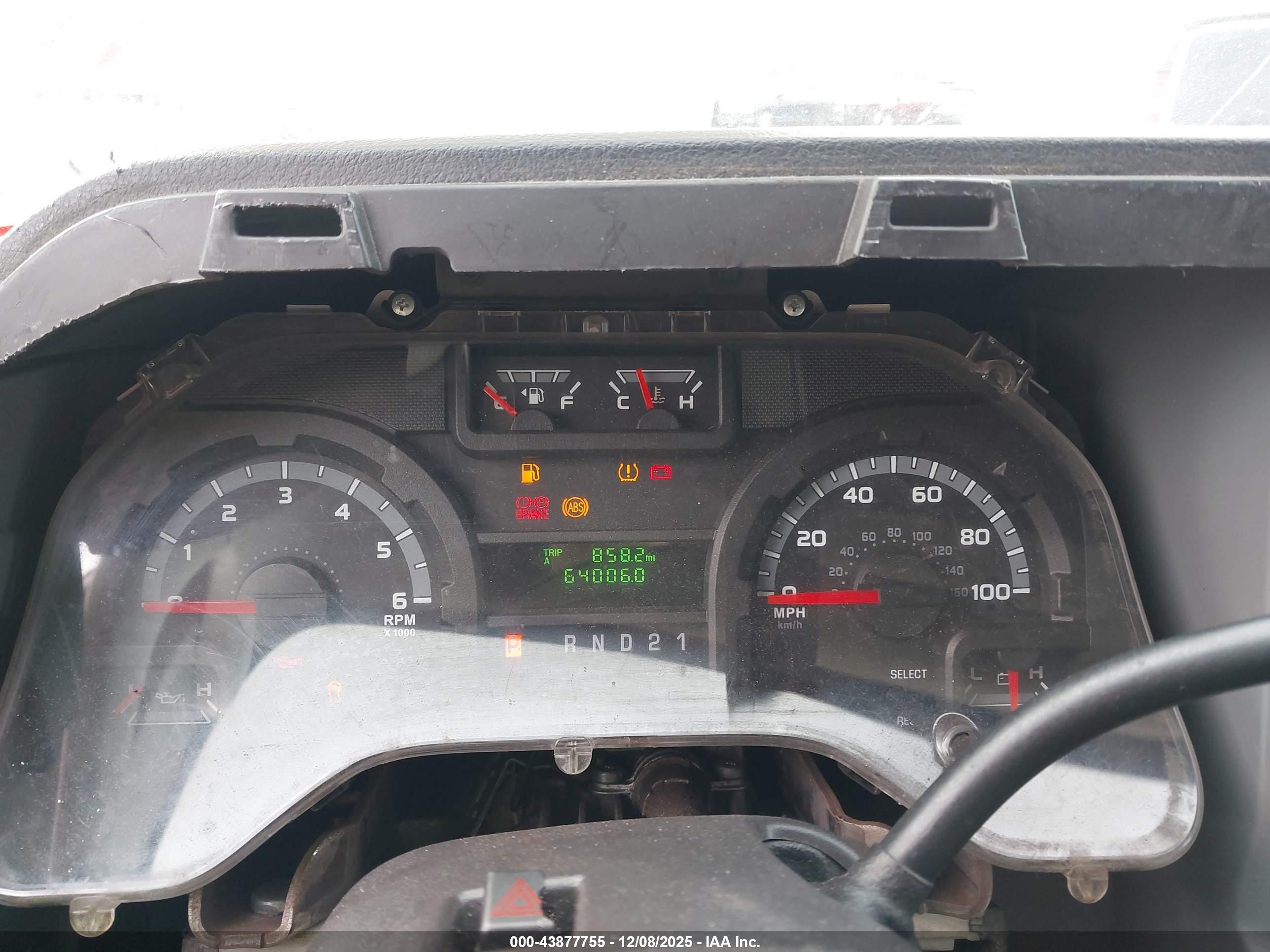 FORD E-350 image 7