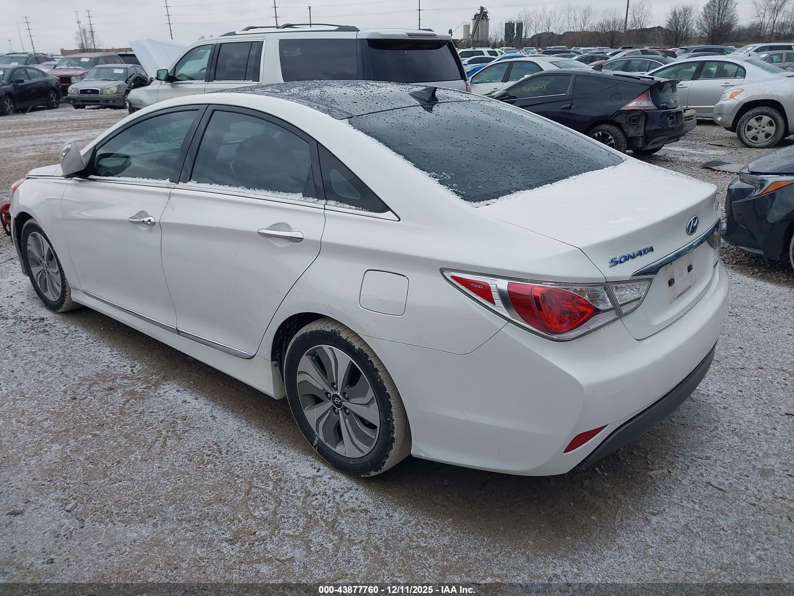 HYUNDAI SONATA image 3