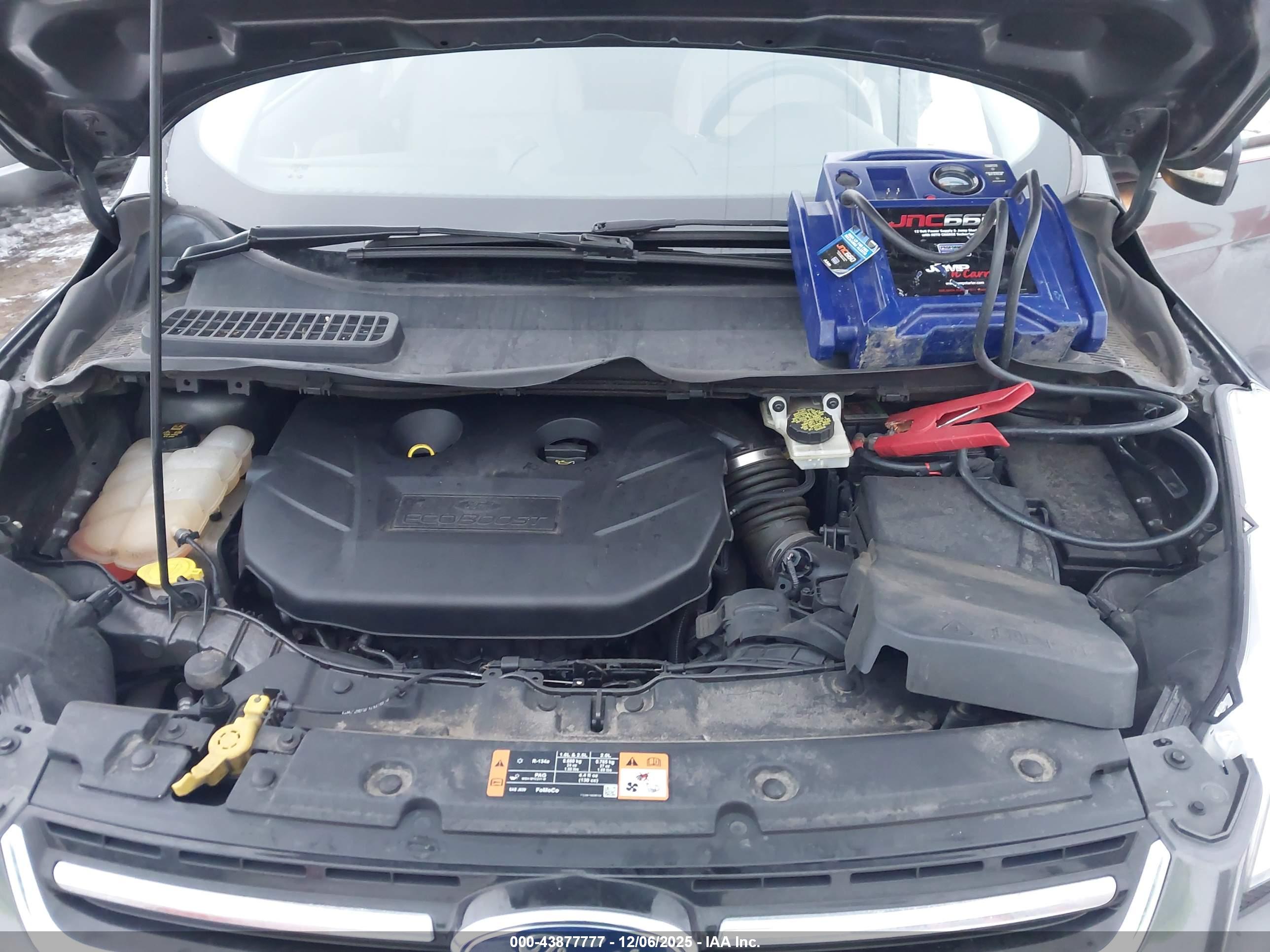 FORD ESCAPE image 10