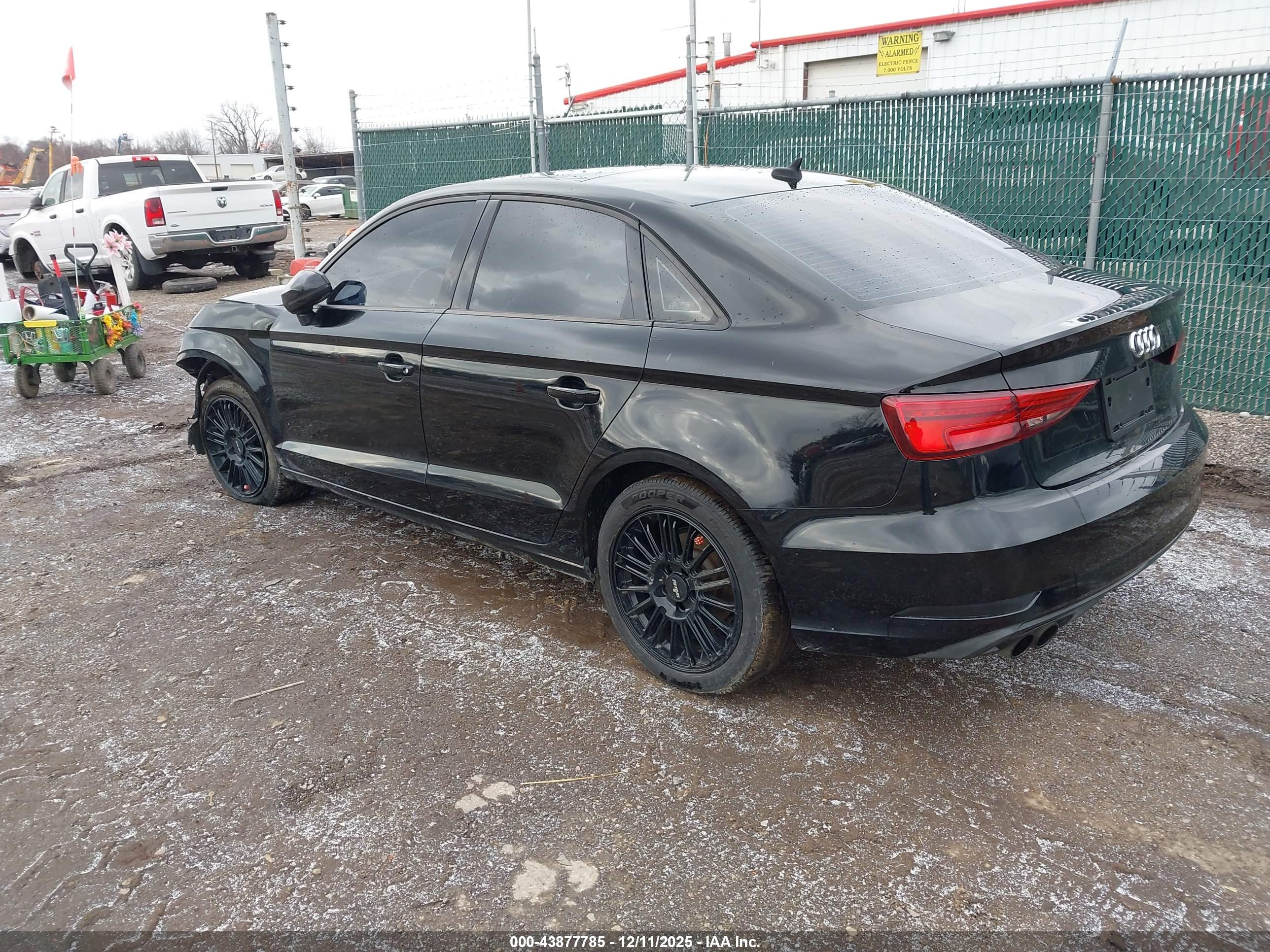 AUDI A3 image 3