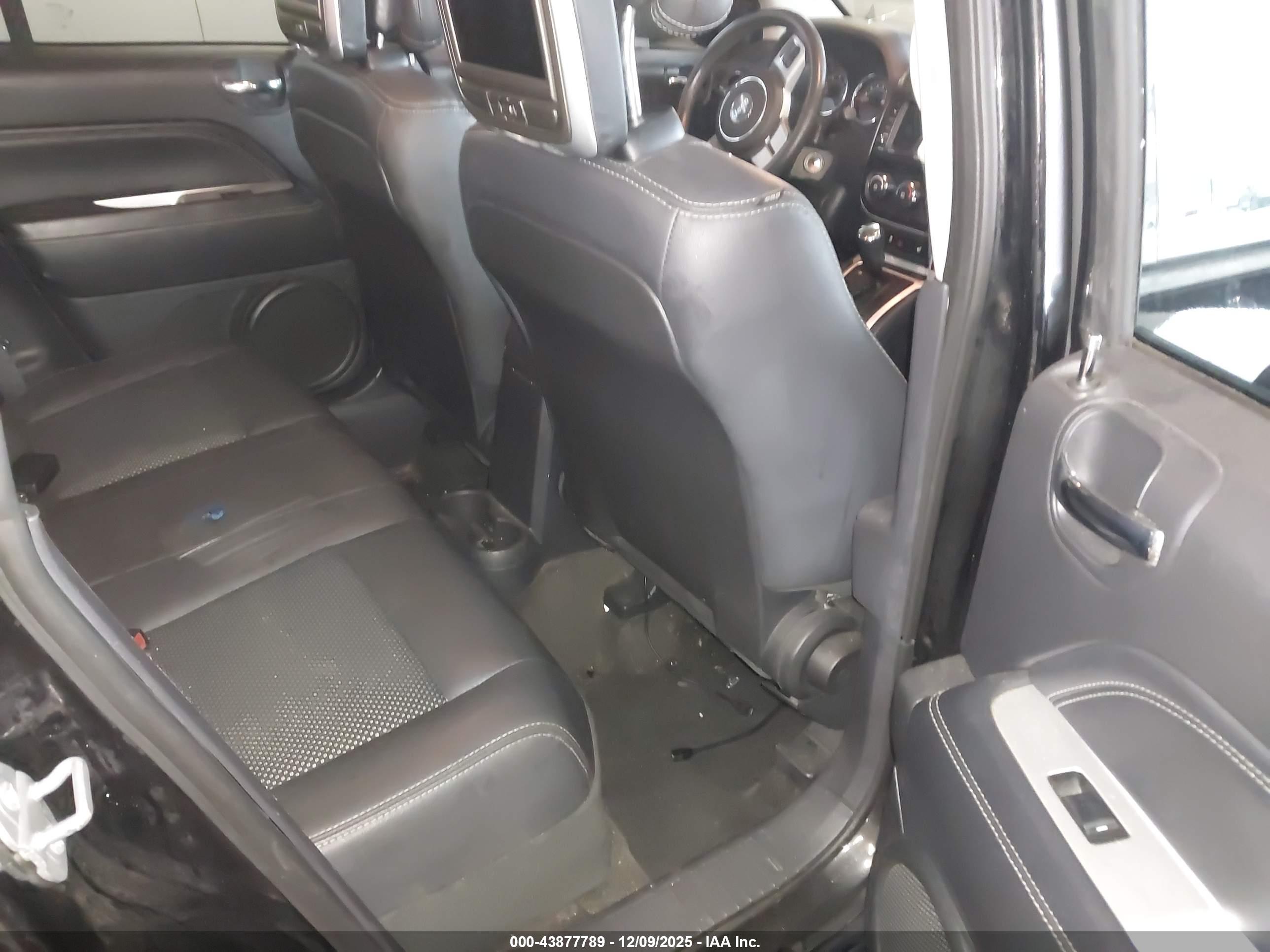 JEEP COMPASS image 8