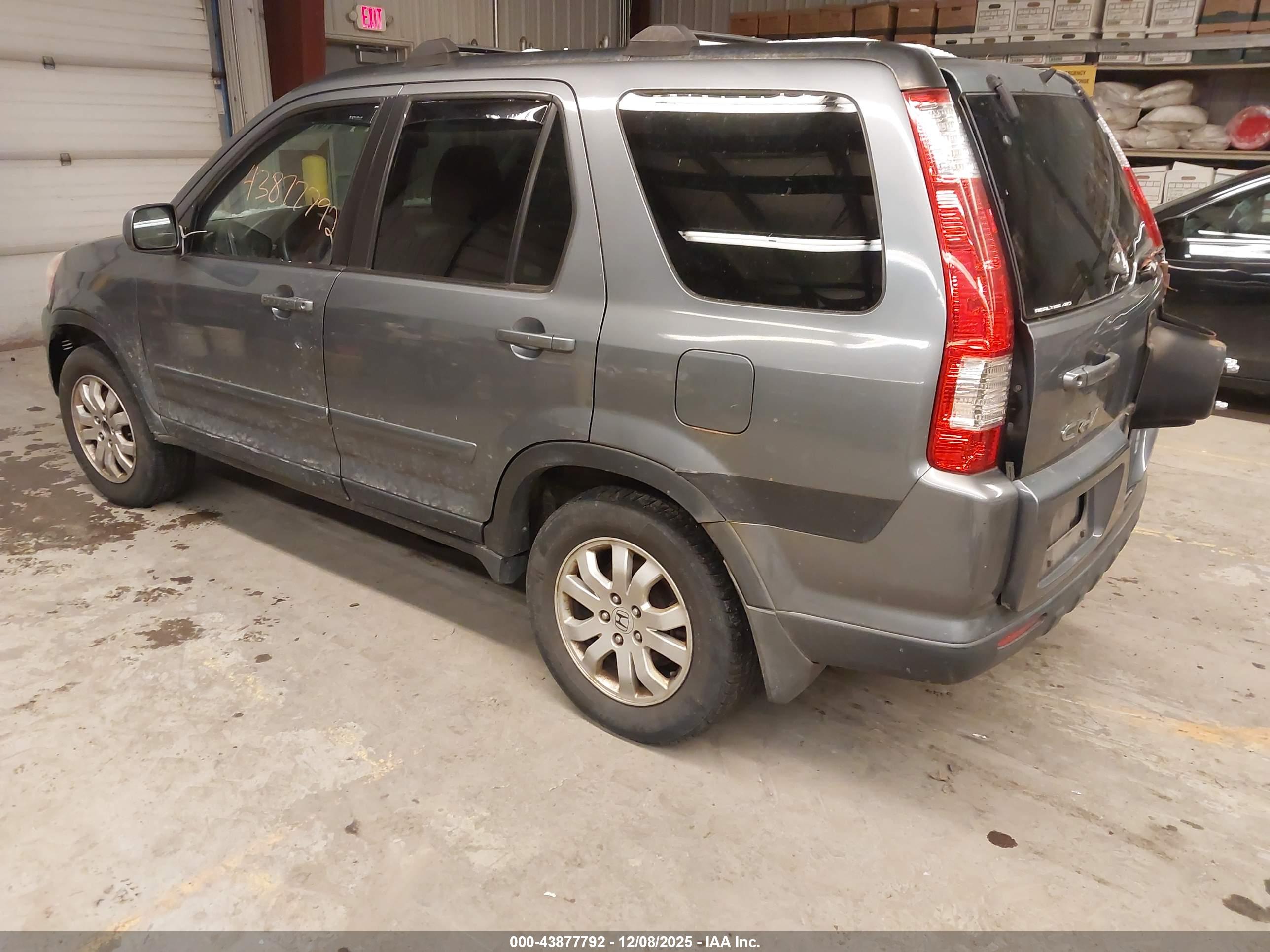 HONDA CR-V image 3