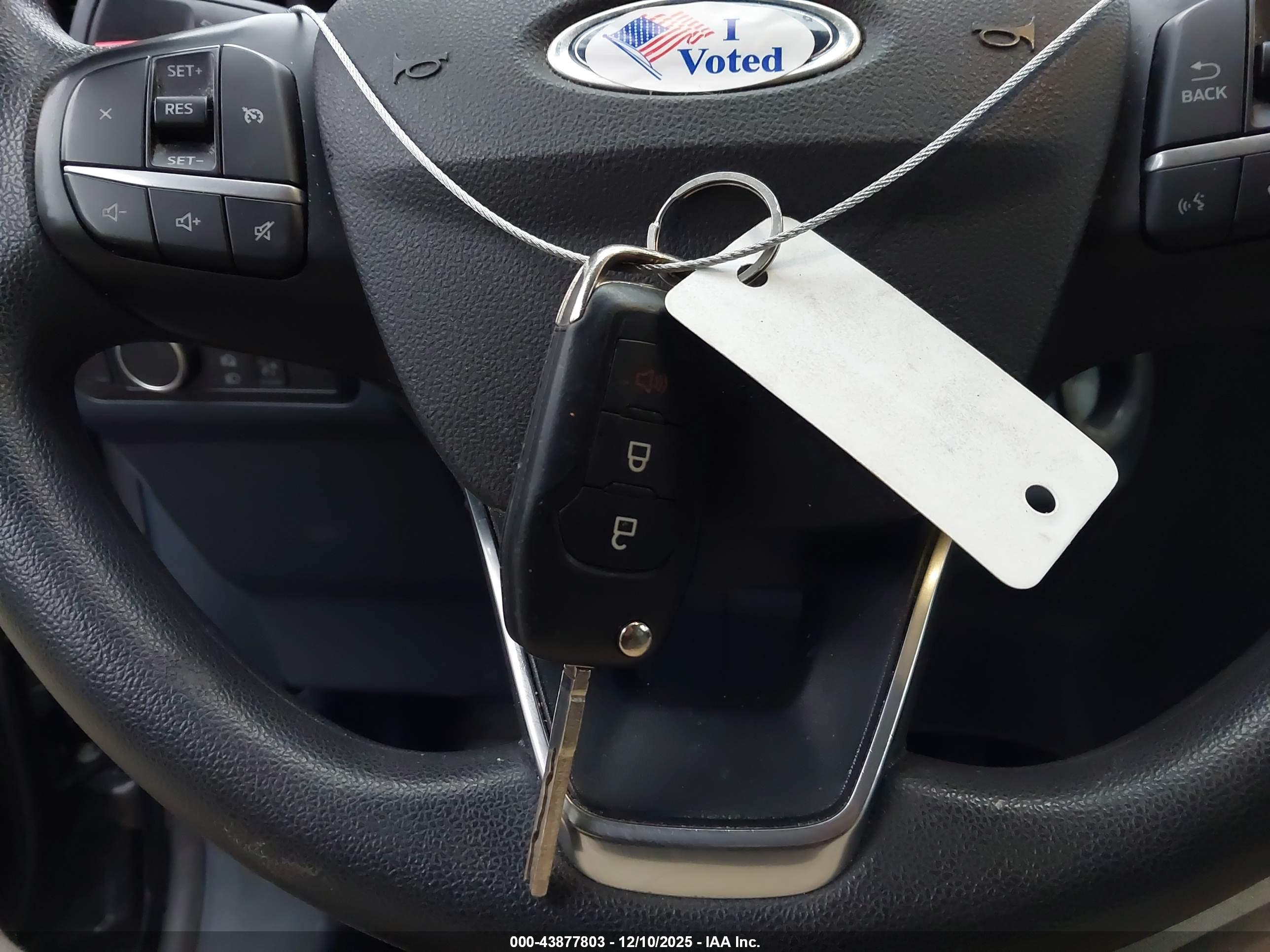 FORD MAVERICK image 11