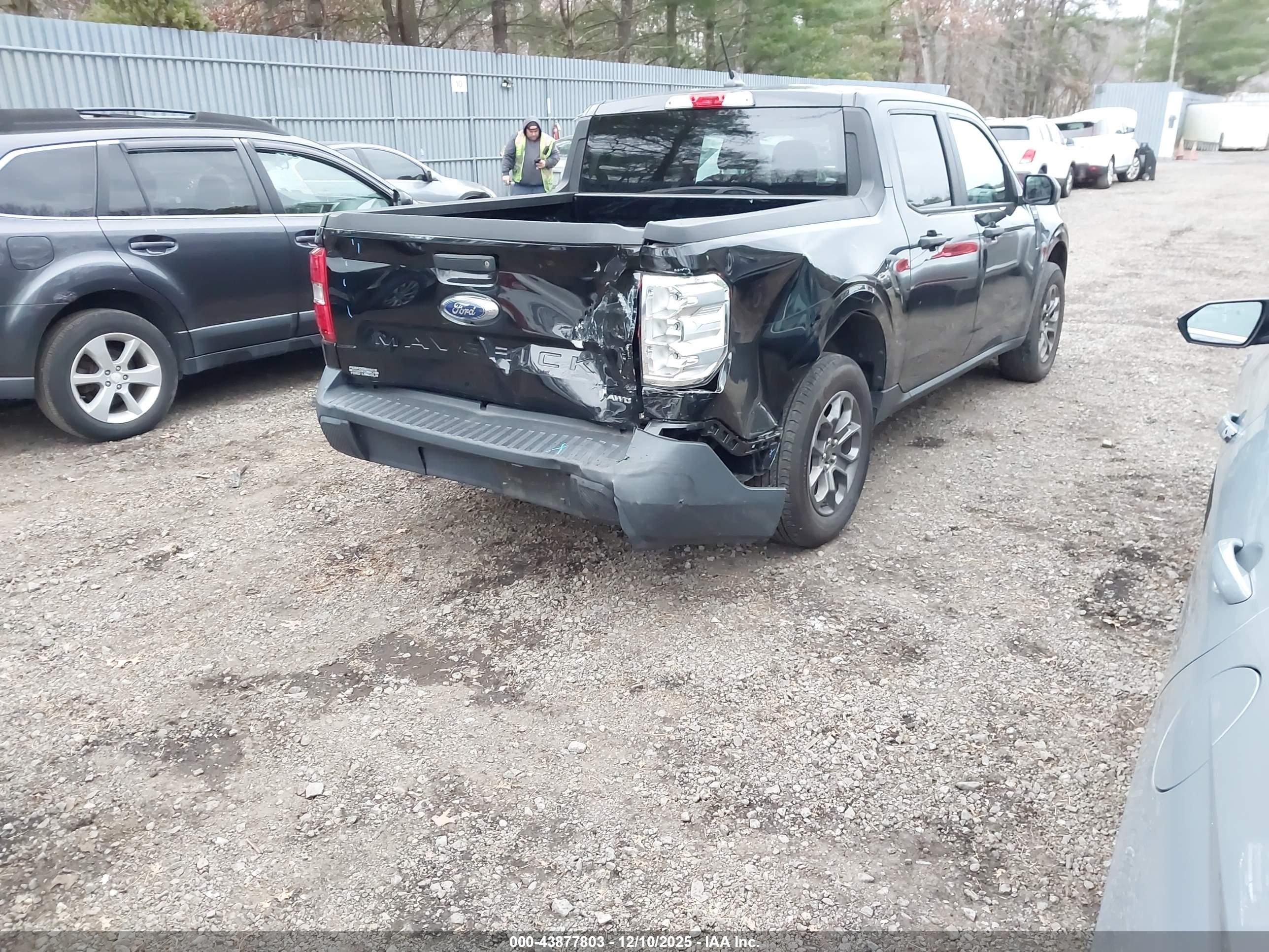 FORD MAVERICK image 4