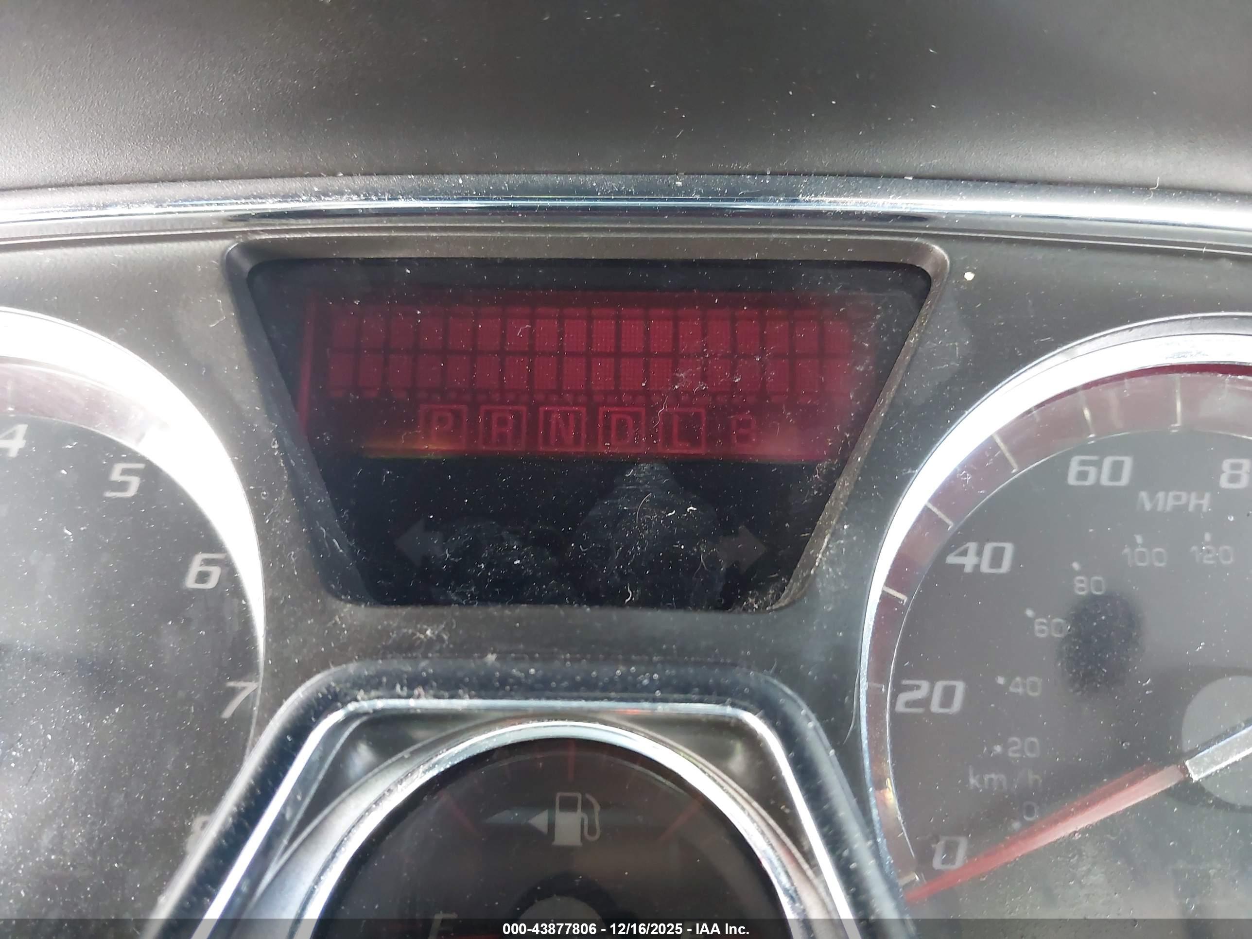 GMC ACADIA image 7