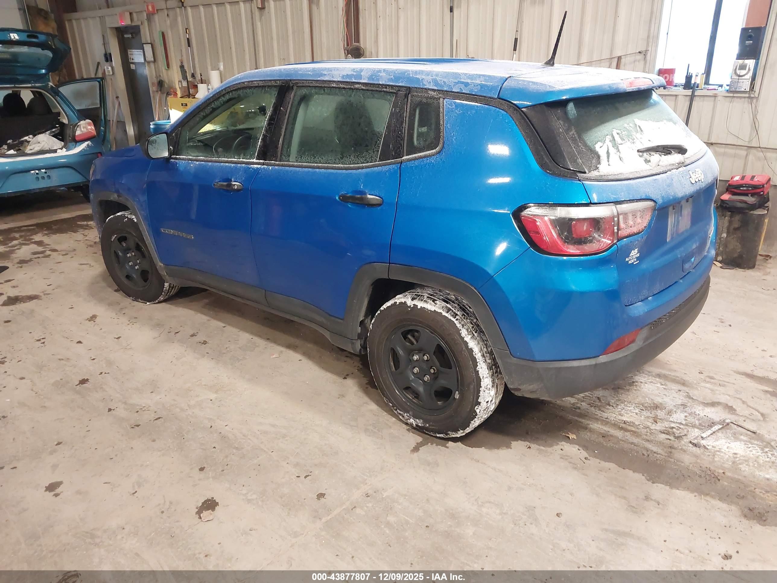 JEEP COMPASS image 3