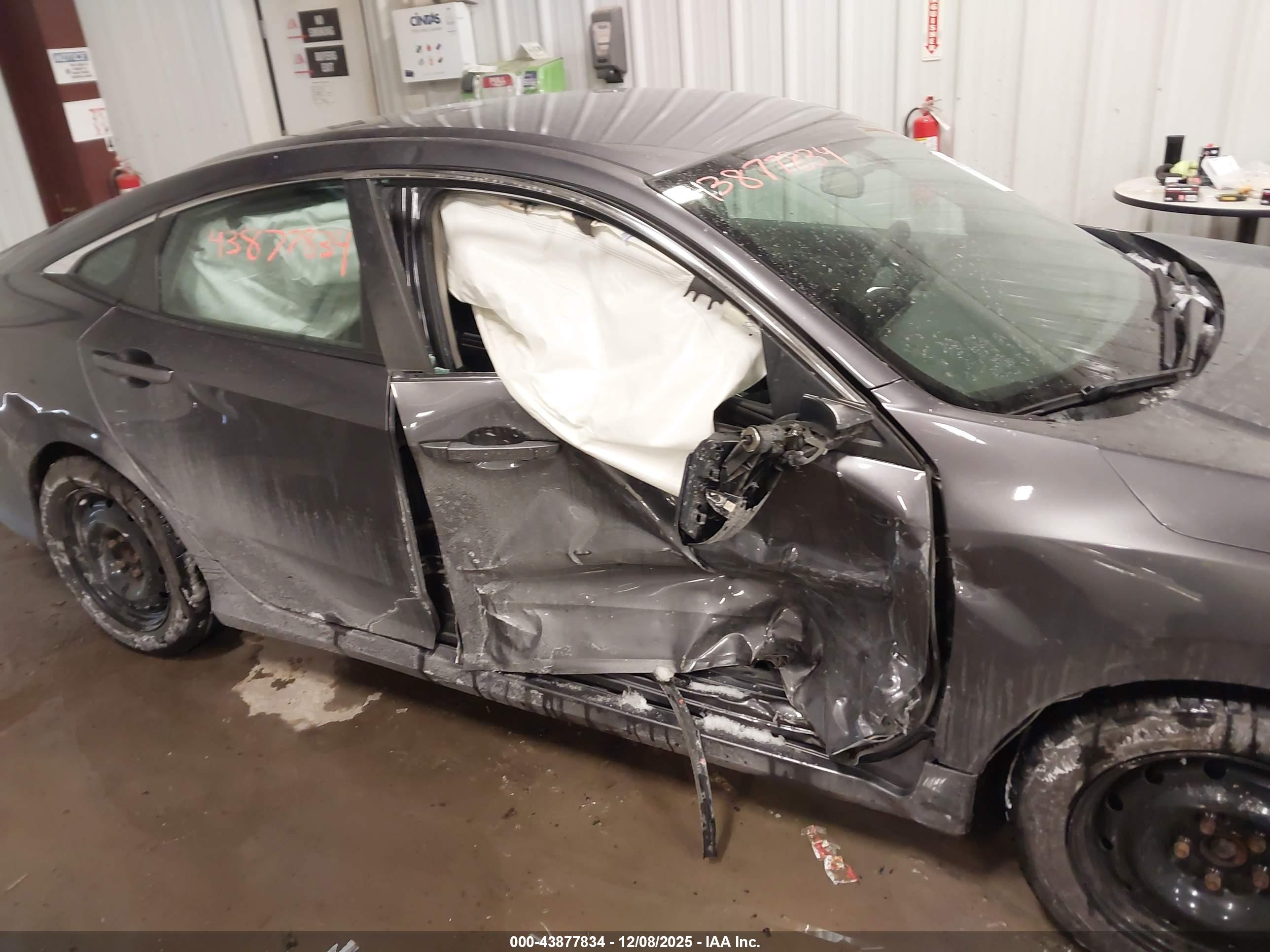 HONDA CIVIC image 6