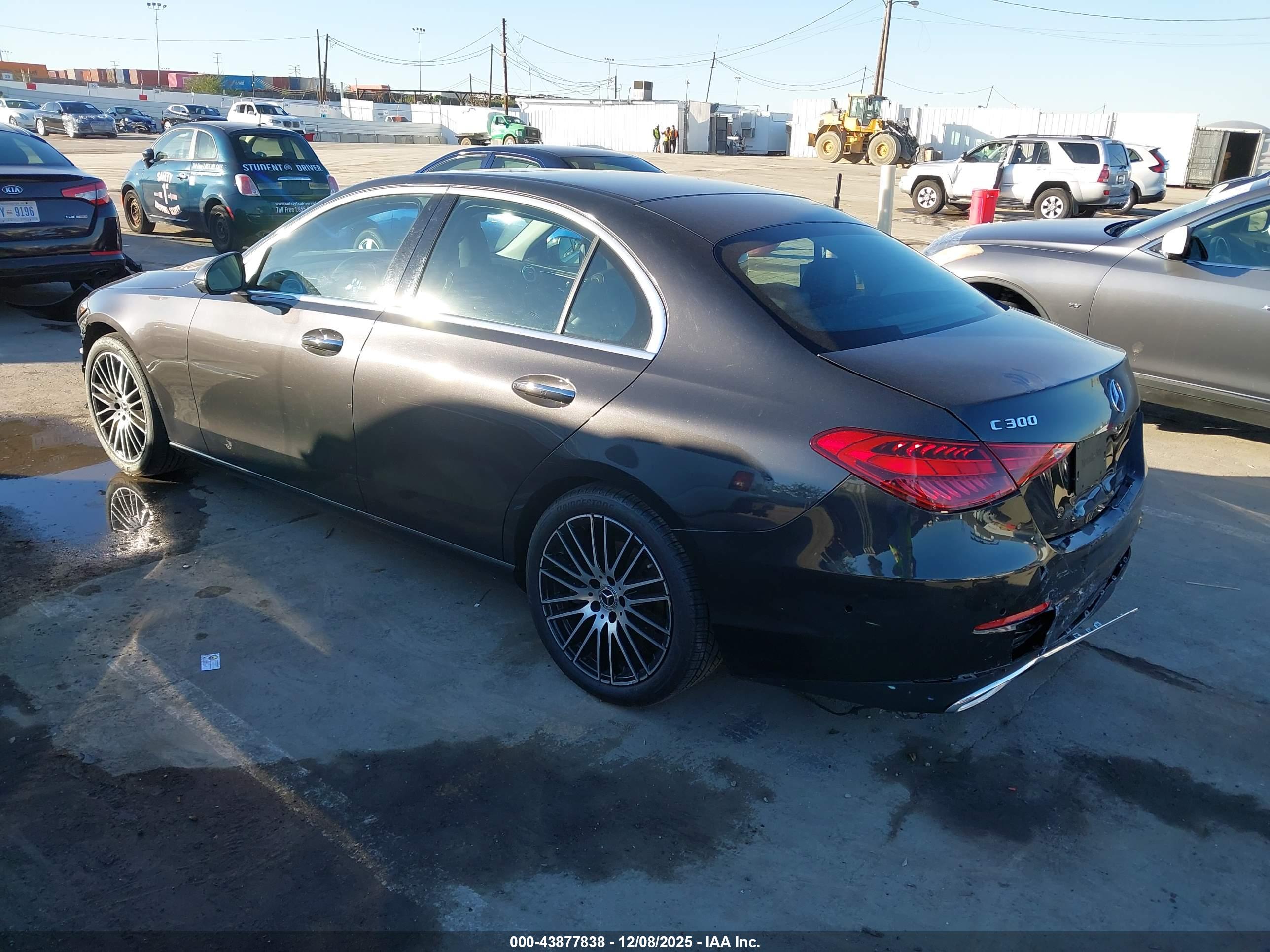 MERCEDES-BENZ C image 3