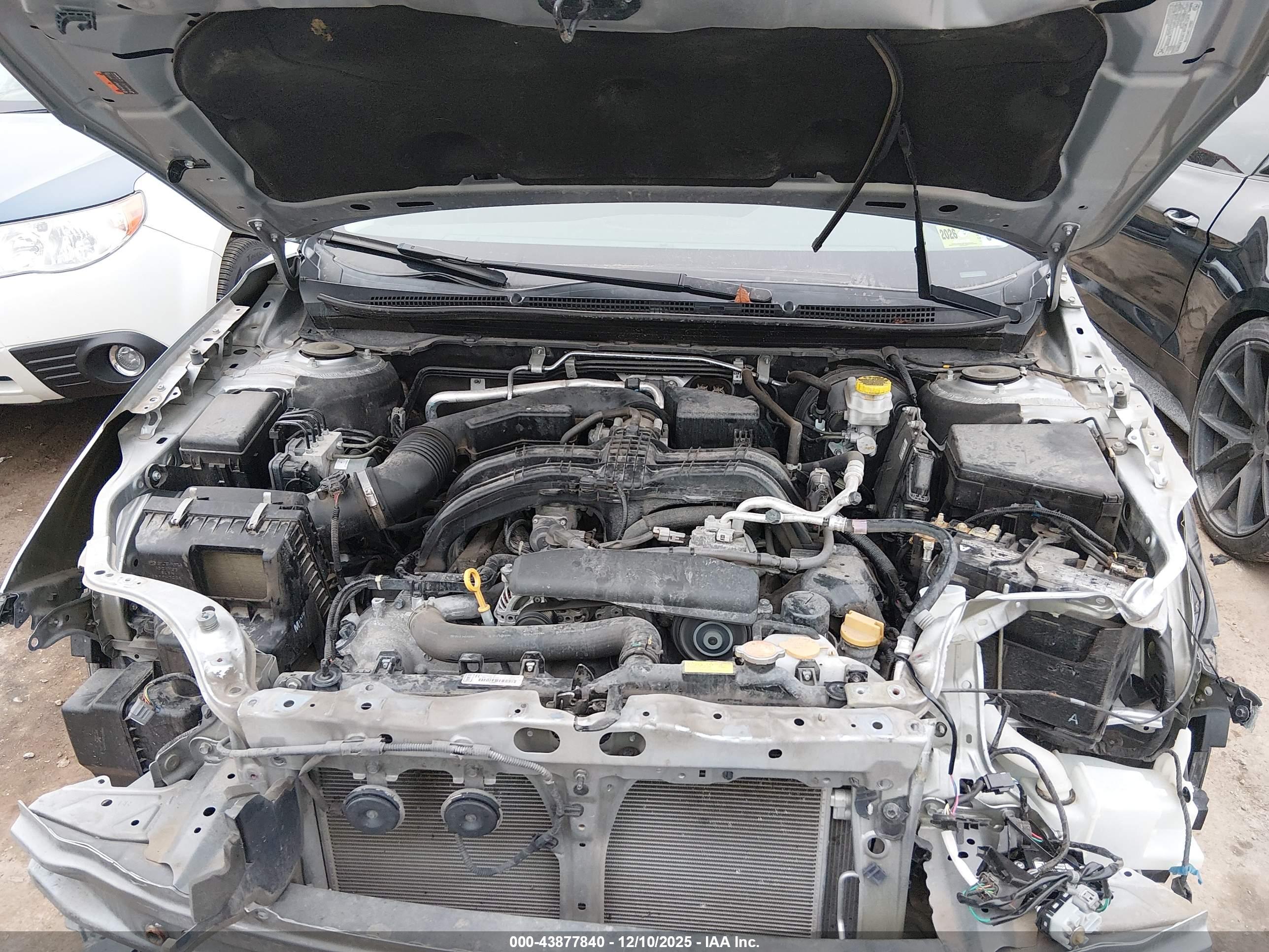 SUBARU LEGACY image 10
