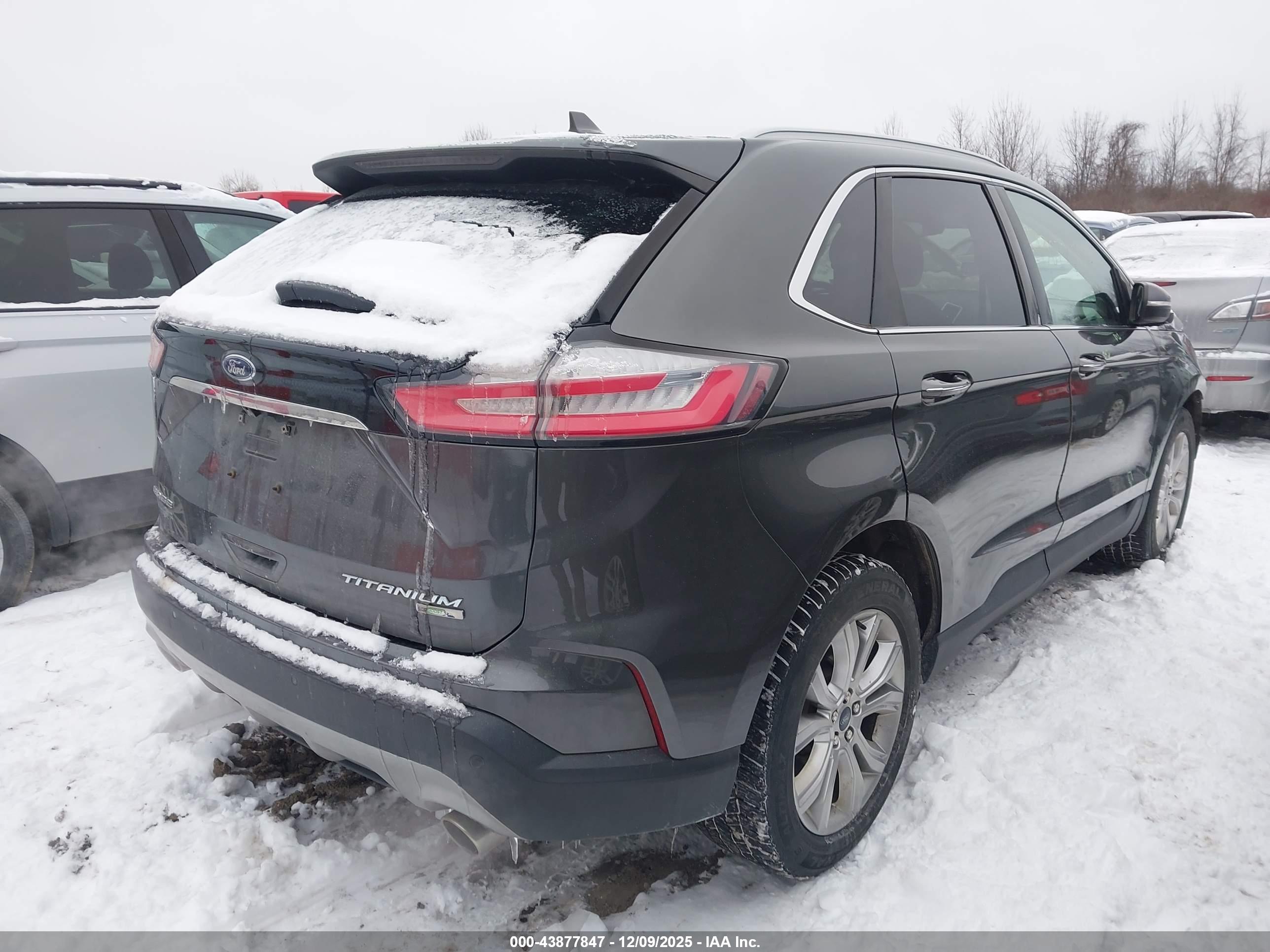 FORD EDGE image 4