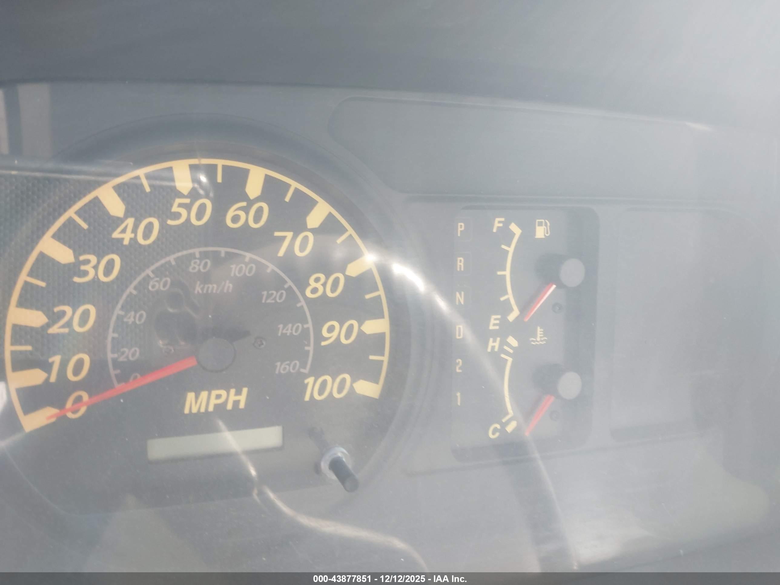 ISUZU W4S042 image 6