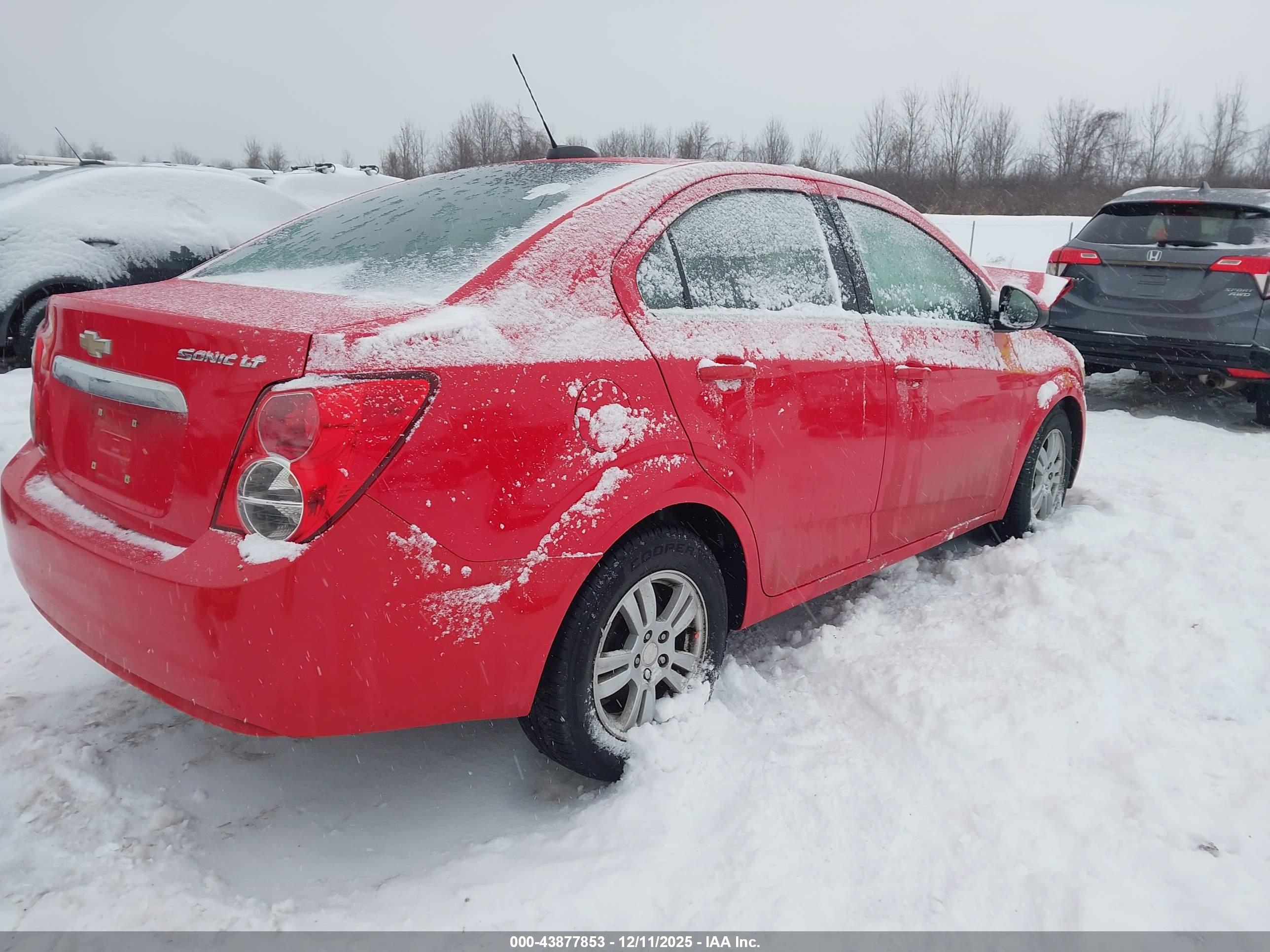 CHEVROLET SONIC image 4