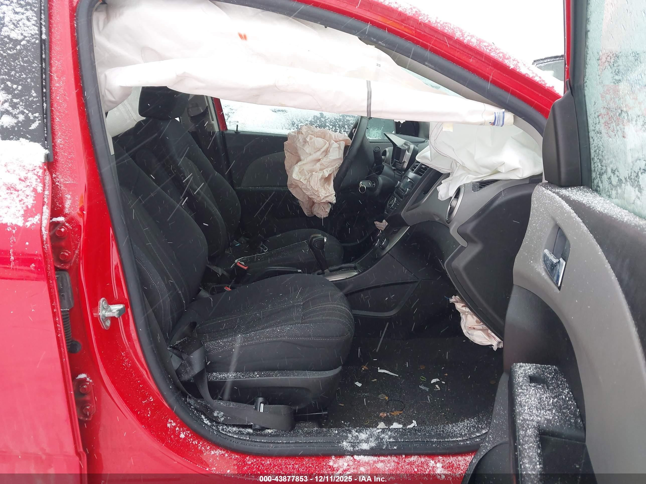 CHEVROLET SONIC image 5