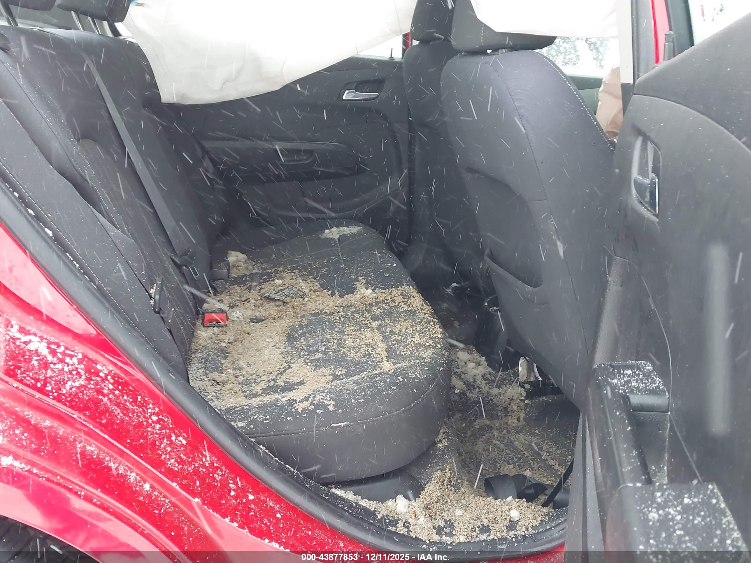 CHEVROLET SONIC image 8