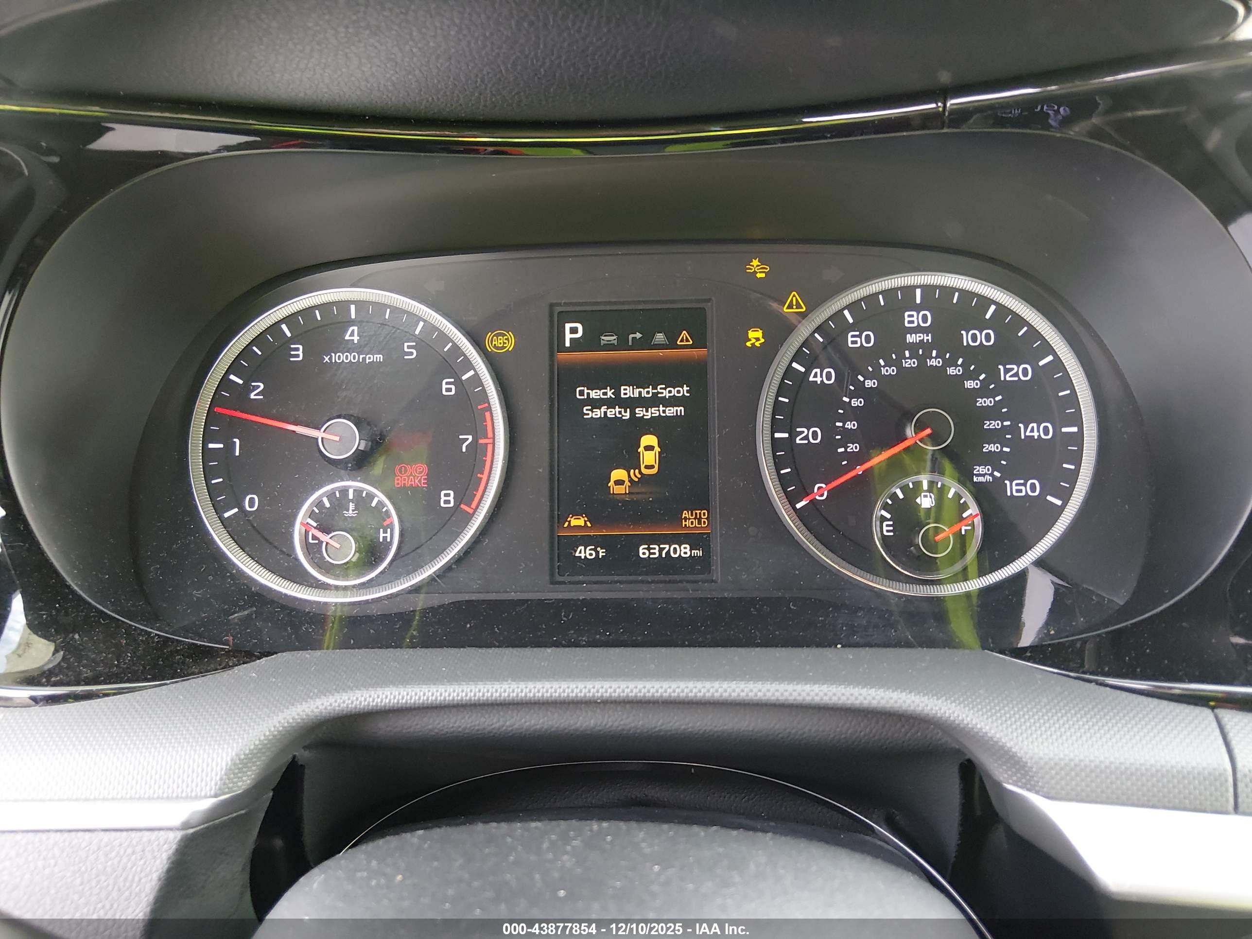 KIA K5 image 7