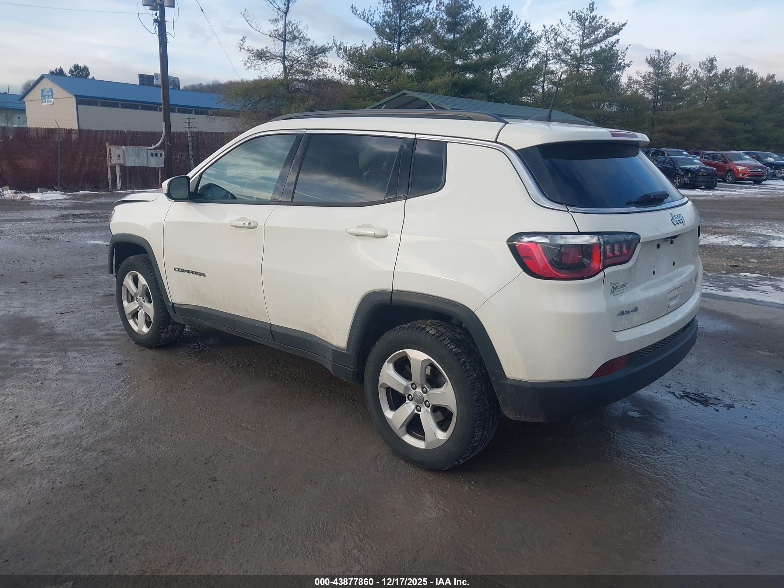JEEP COMPASS image 3