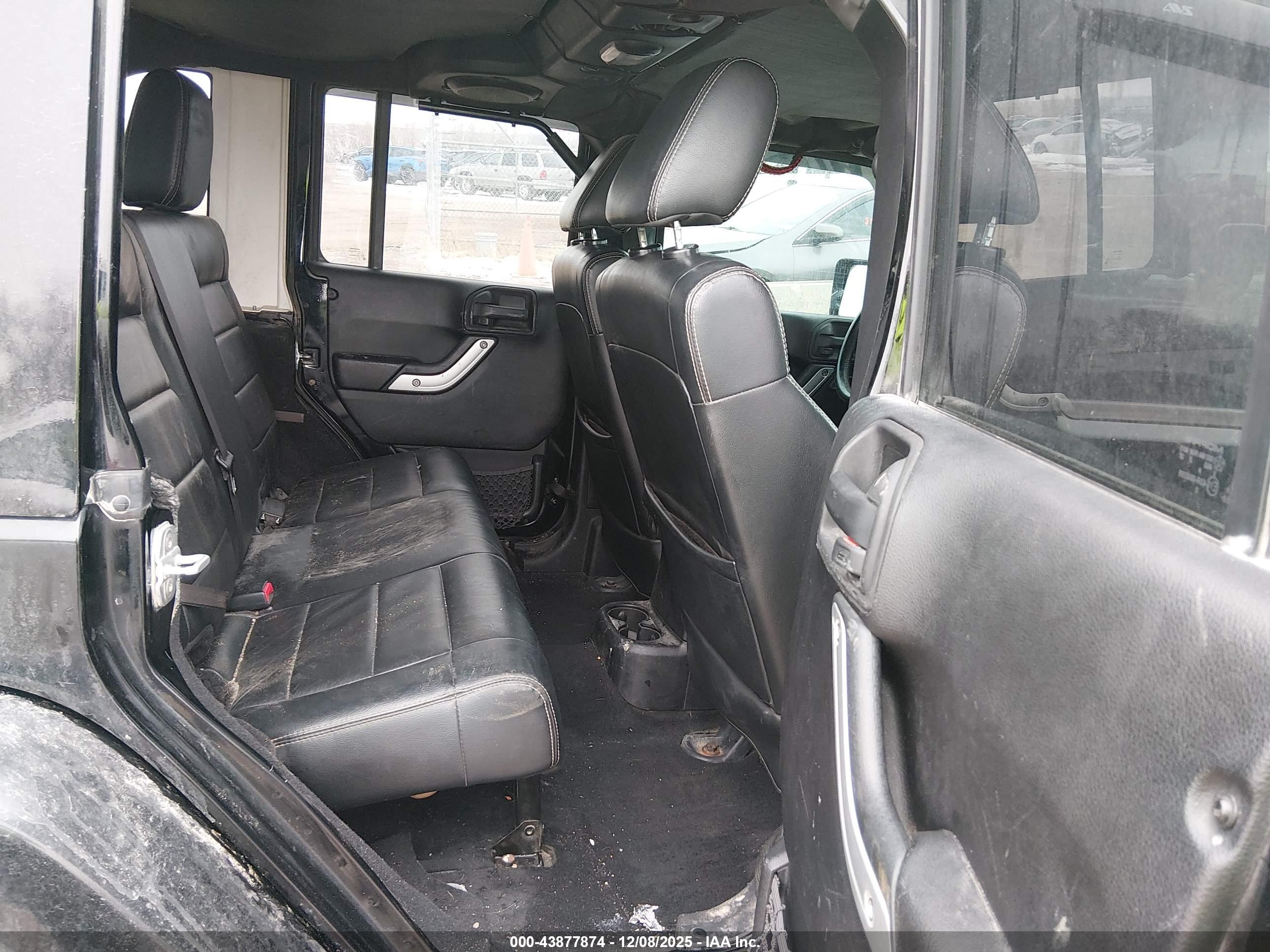 JEEP WRANGLER image 8