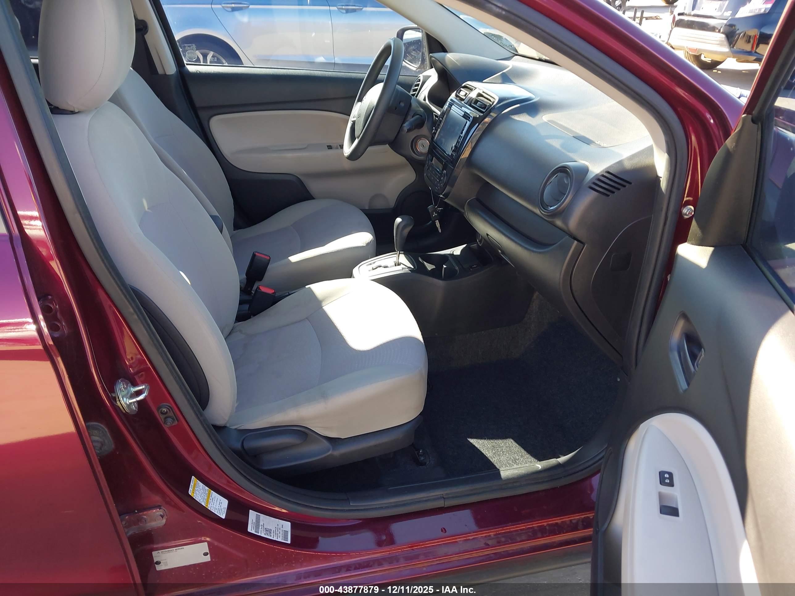 MITSUBISHI MIRAGE image 5