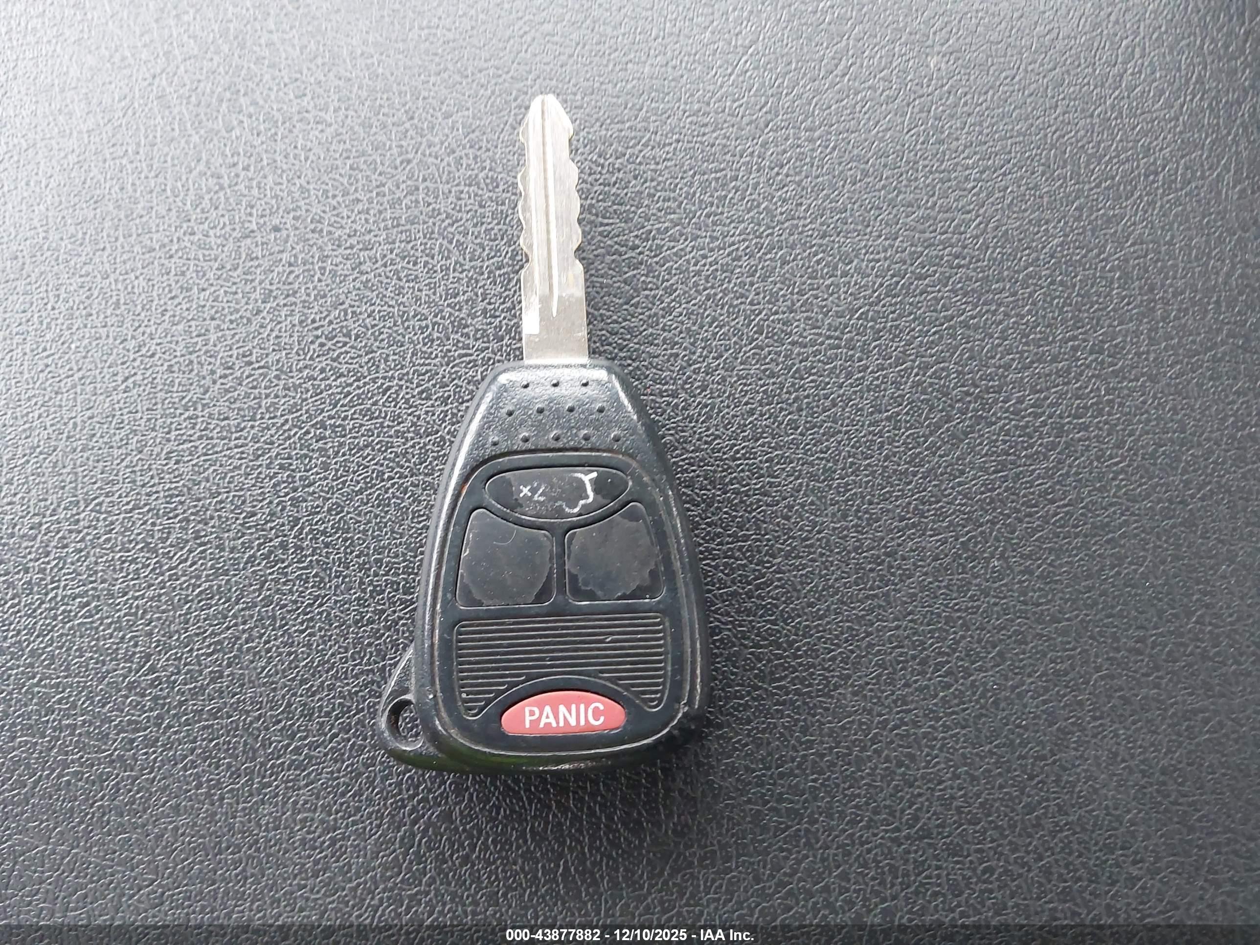 JEEP LIBERTY image 11