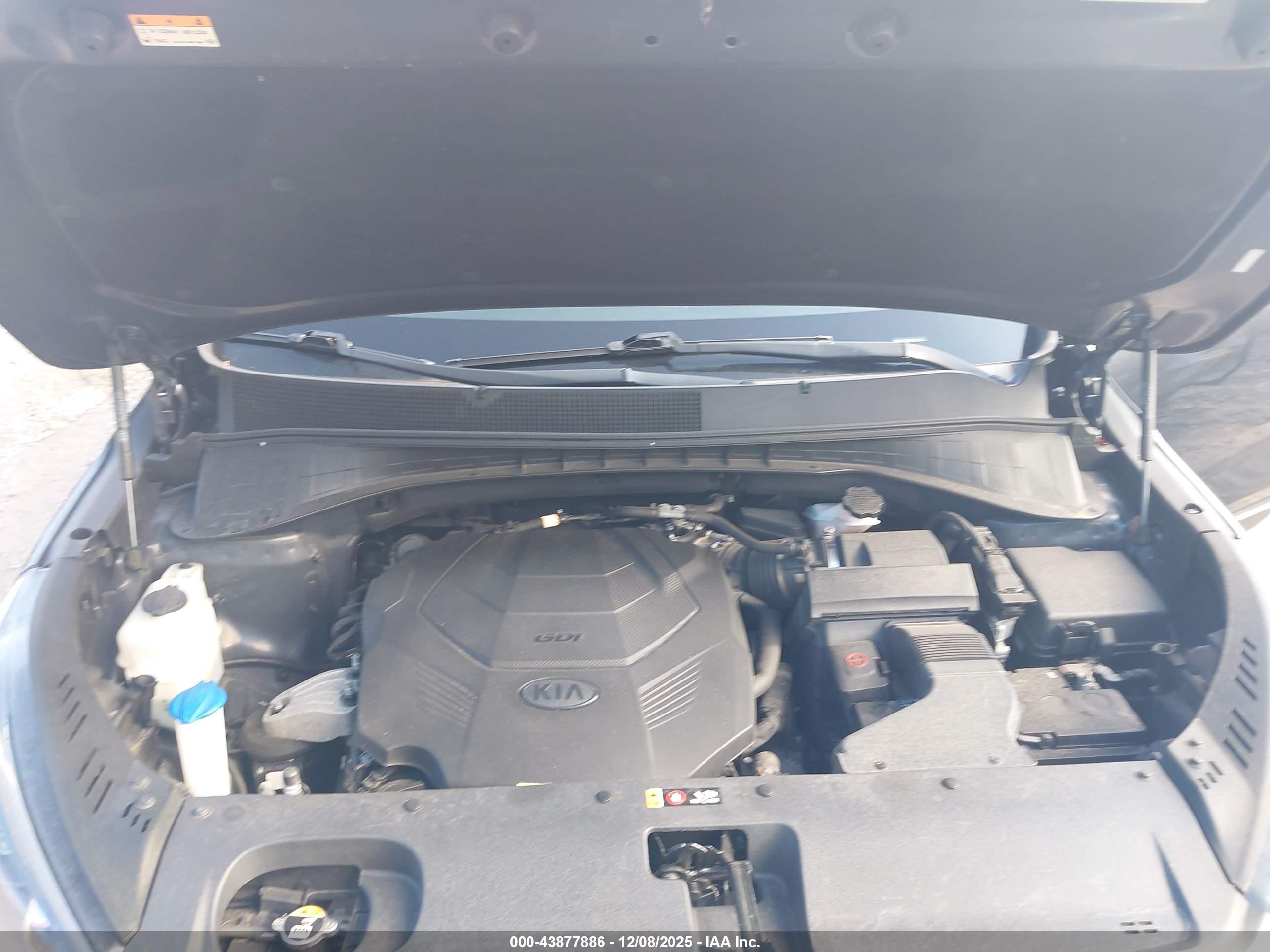 KIA SORENTO image 10