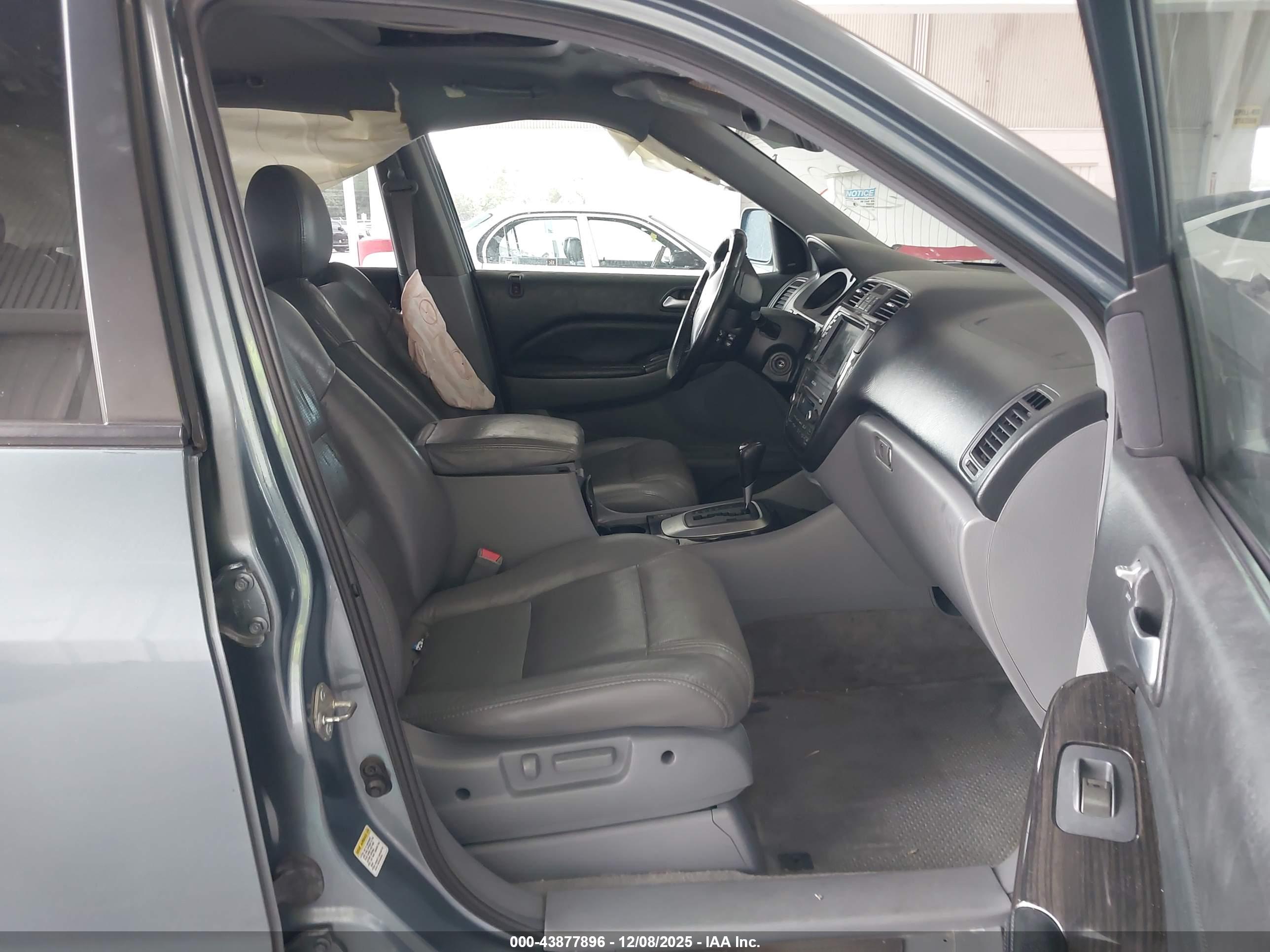 ACURA MDX image 5