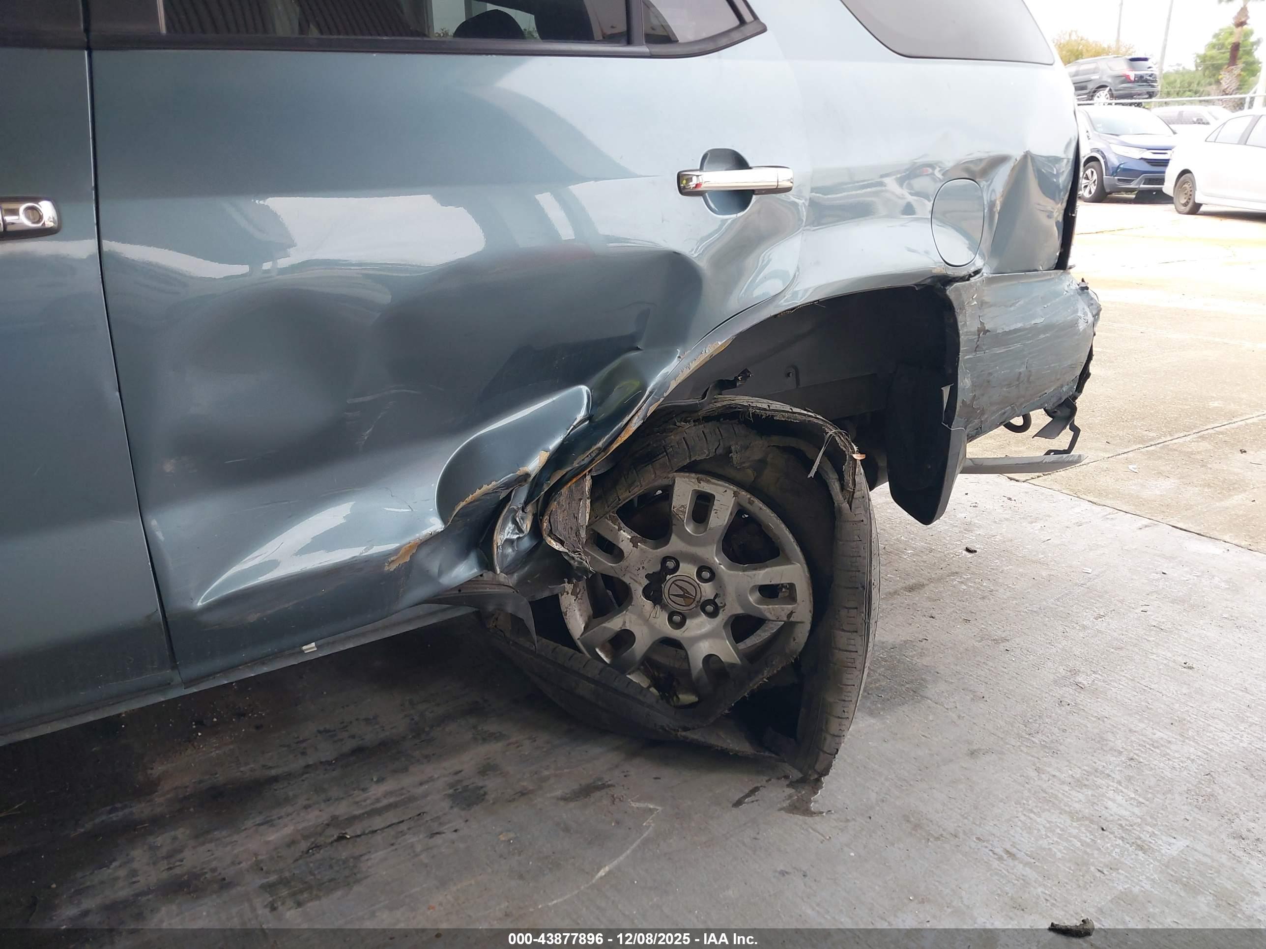 ACURA MDX image 6