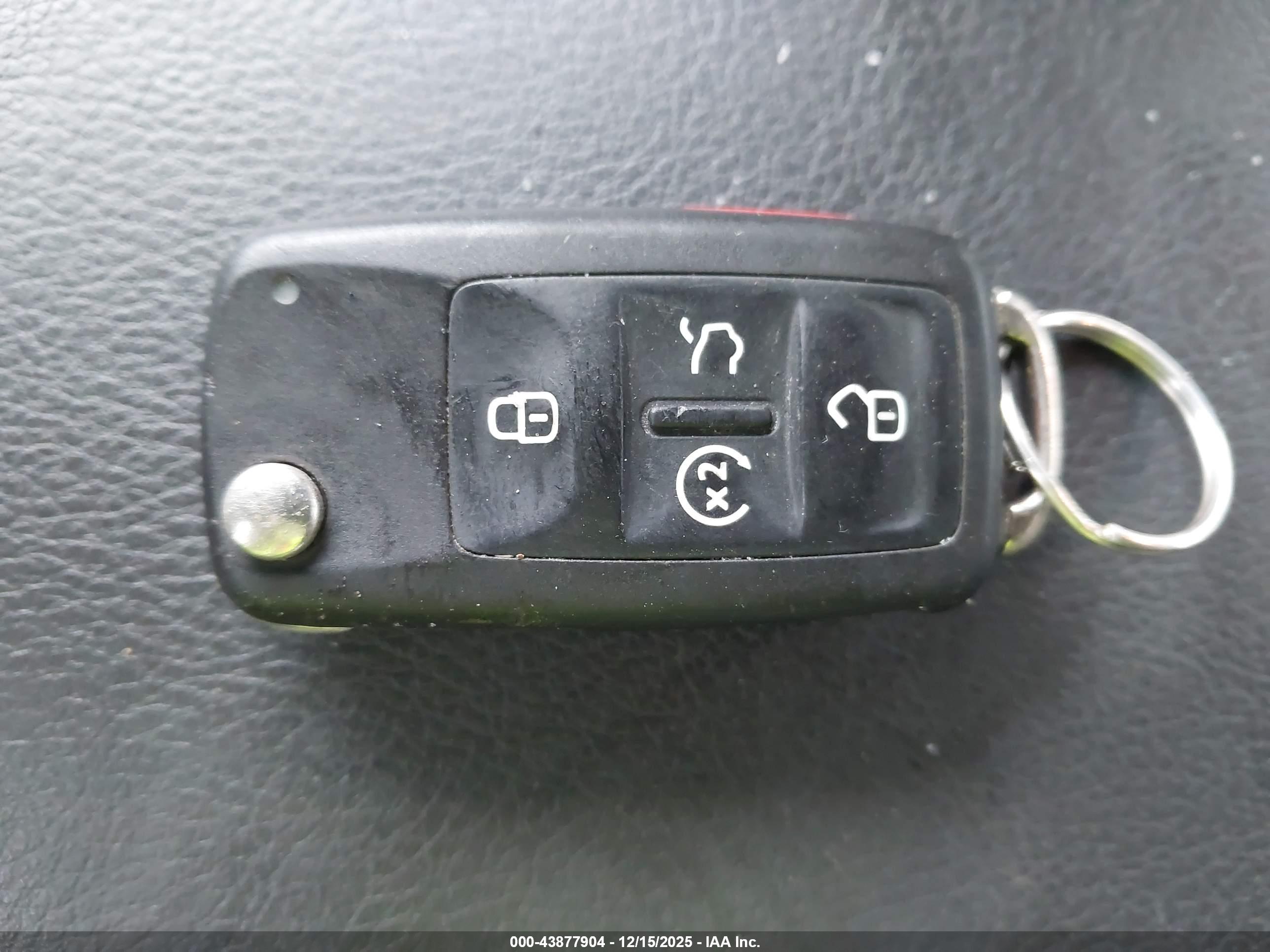 VOLKSWAGEN PASSAT image 11