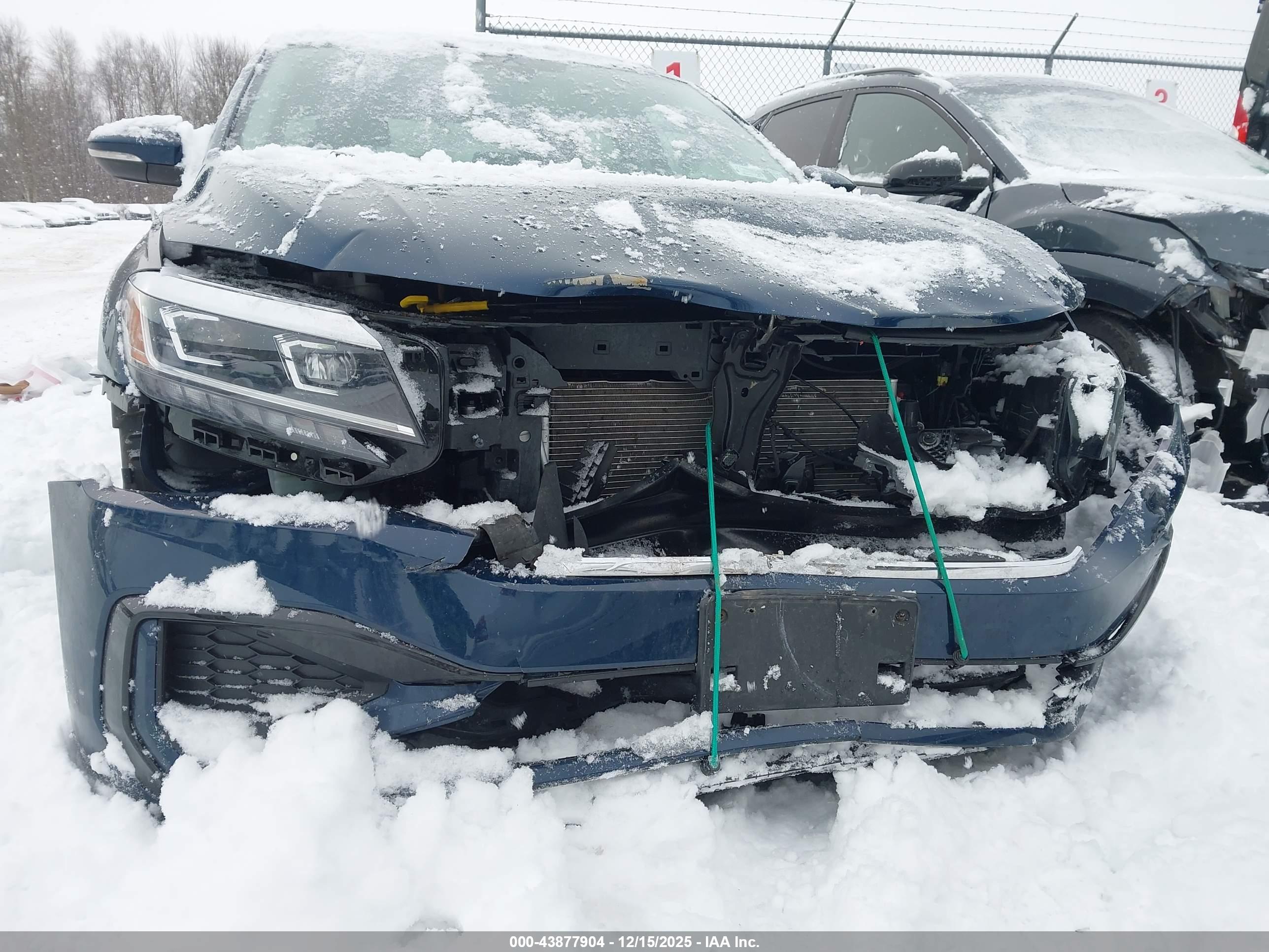 VOLKSWAGEN PASSAT image 6