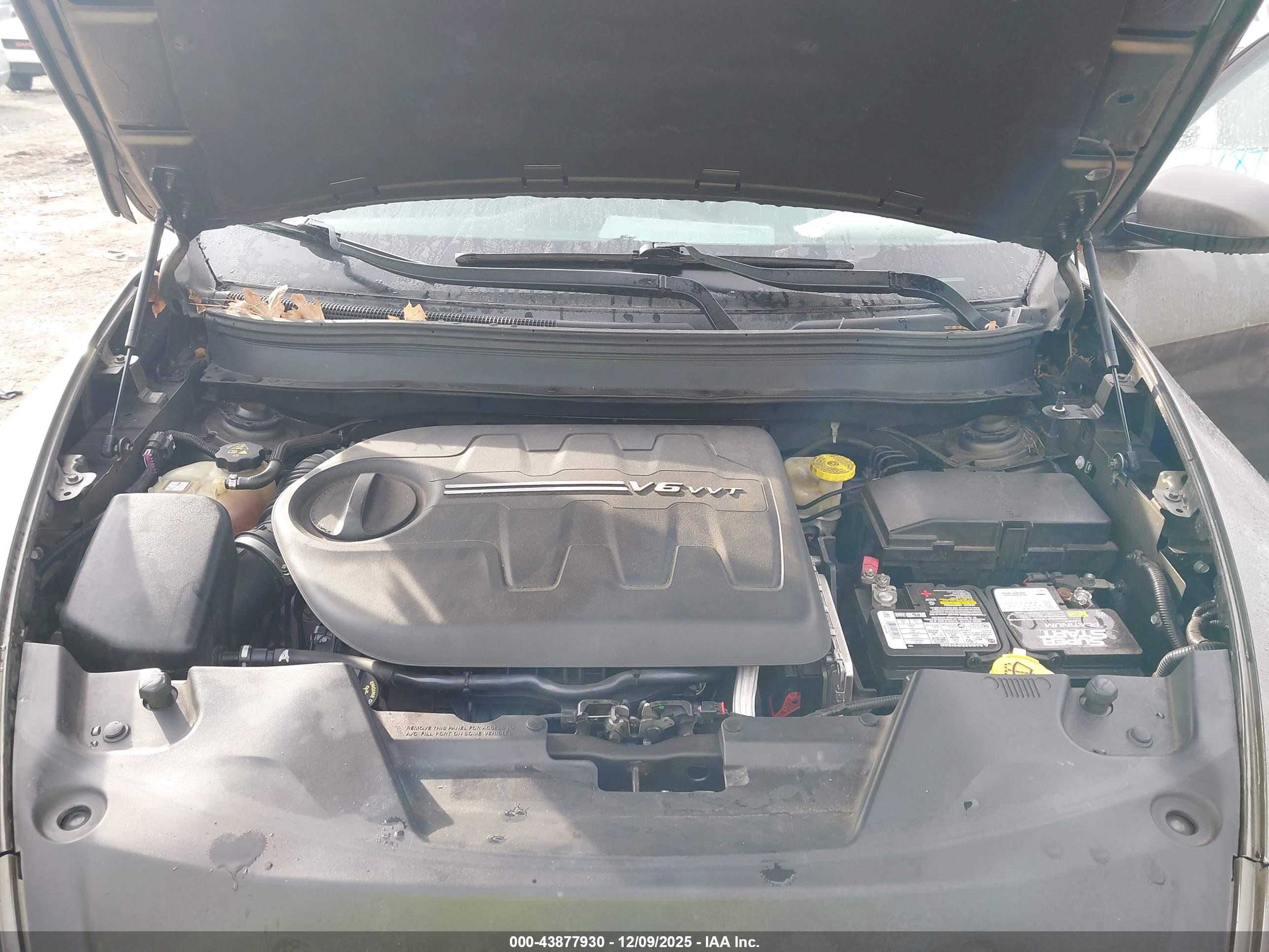 JEEP CHEROKEE image 10