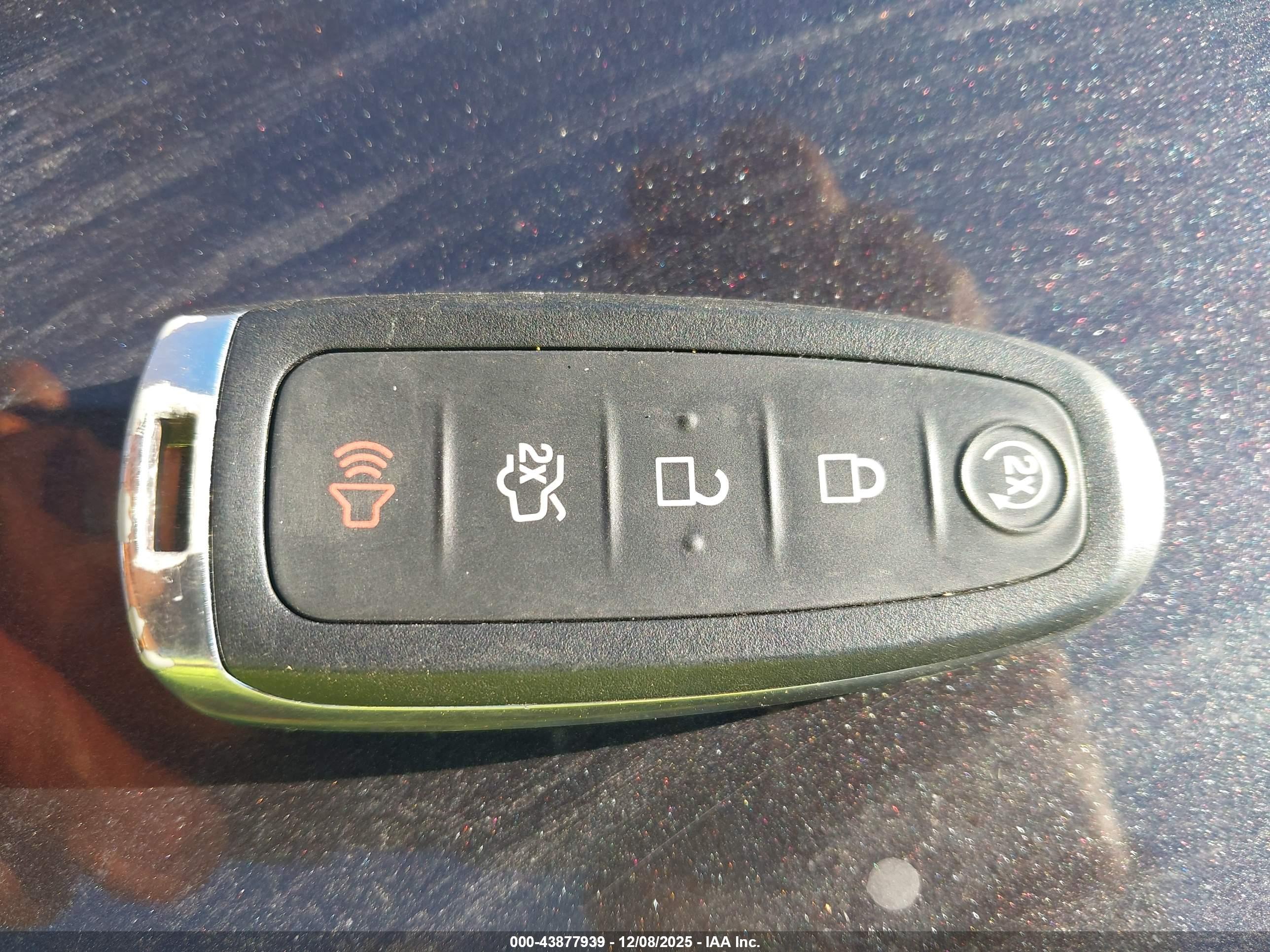 FORD EXPEDITION image 11