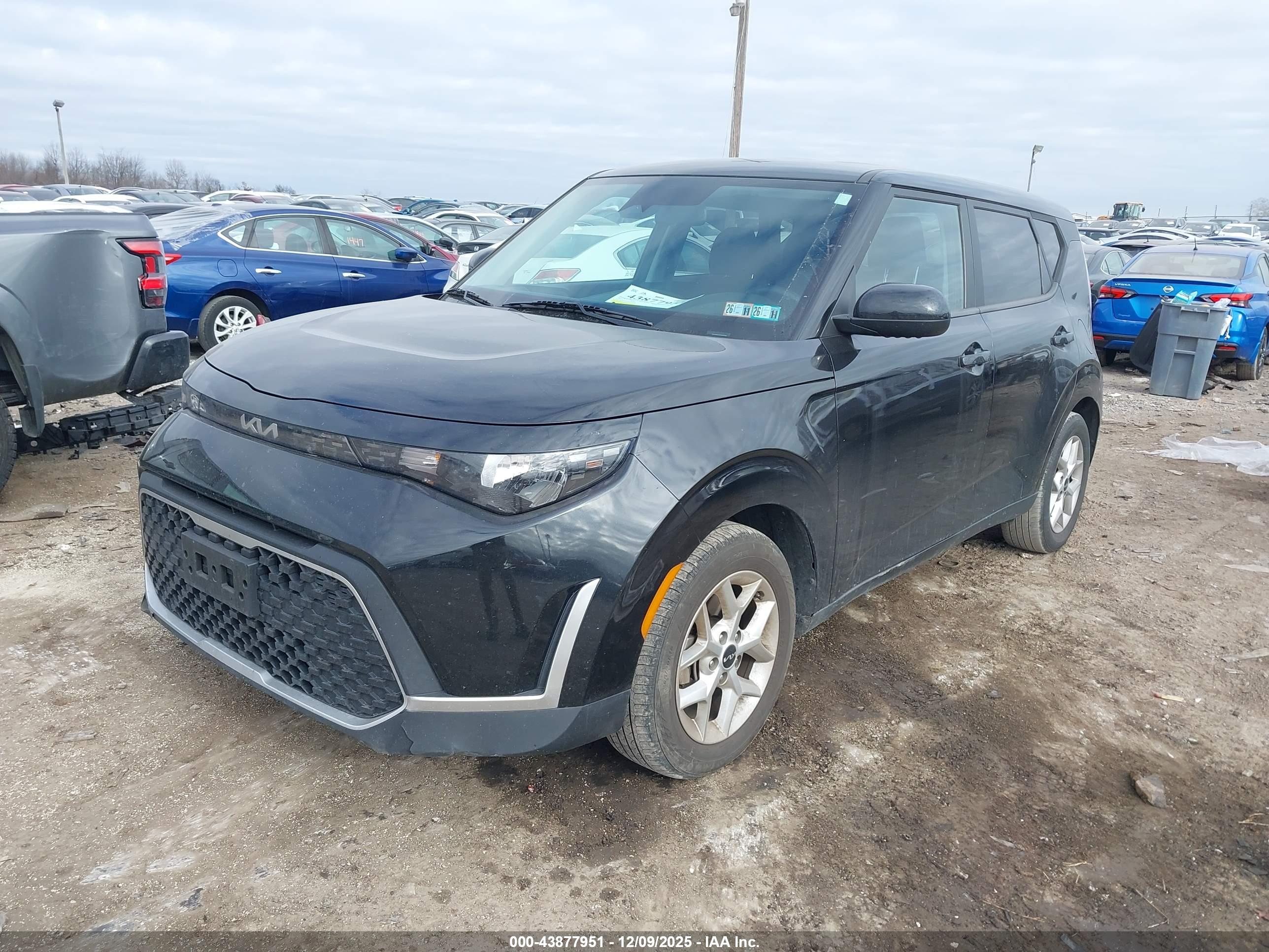 KIA SOUL image 2