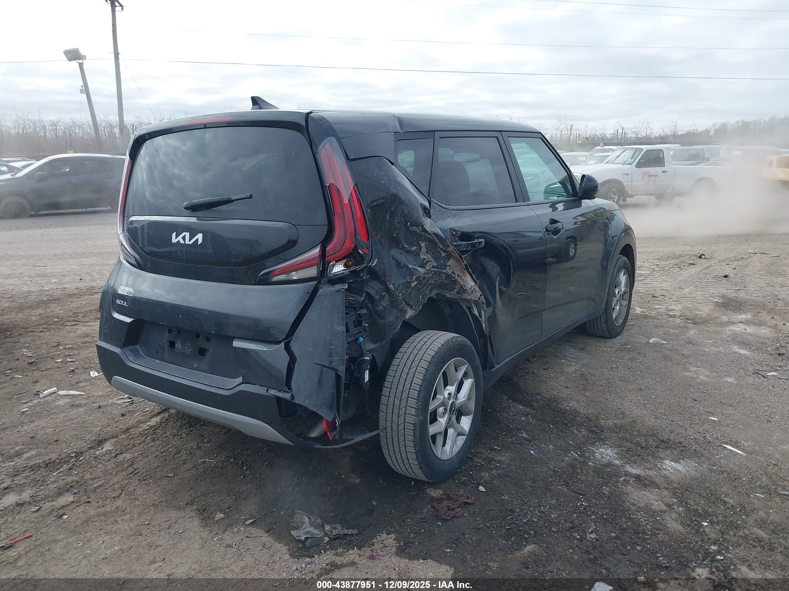 KIA SOUL image 4