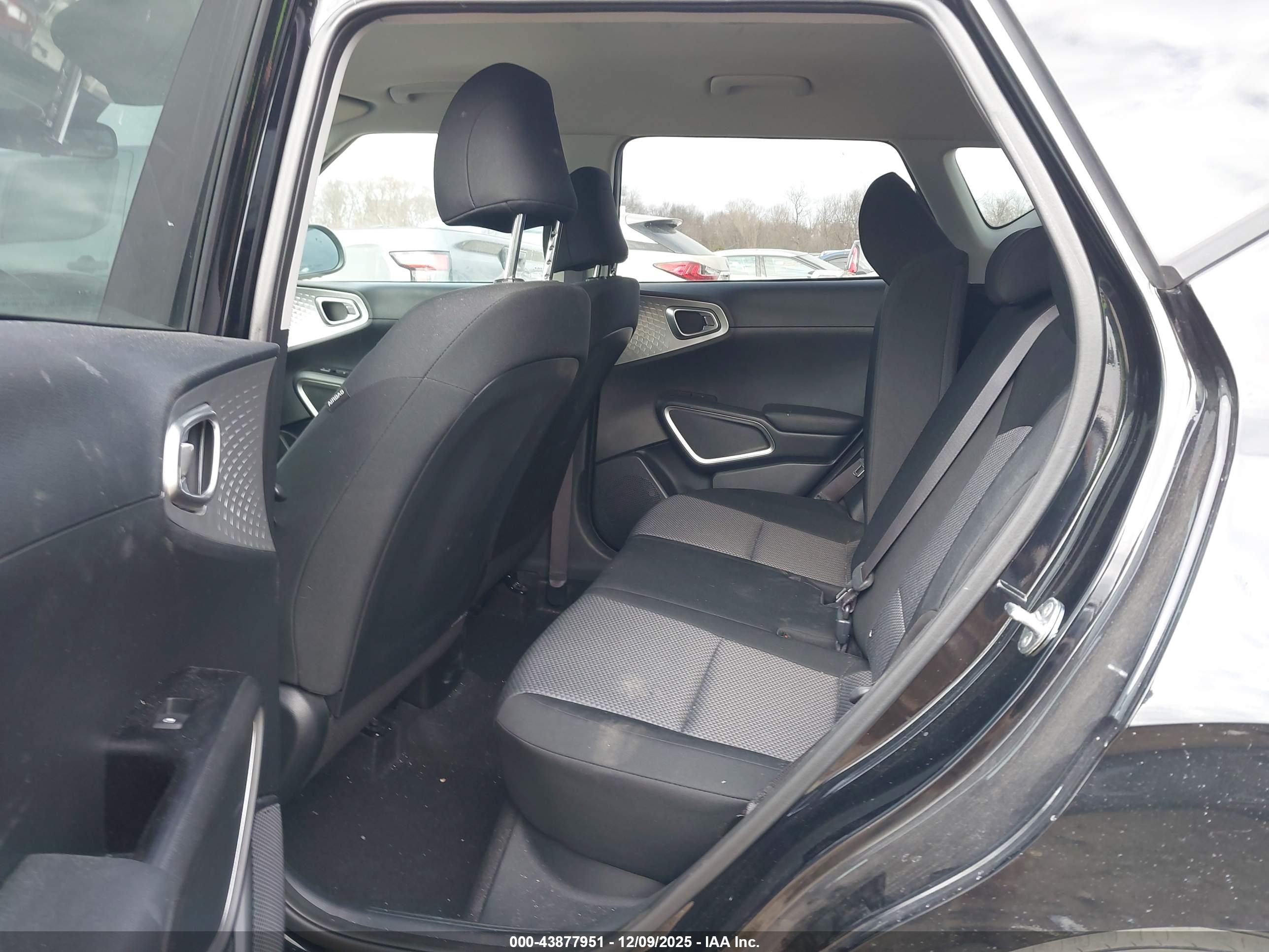 KIA SOUL image 8