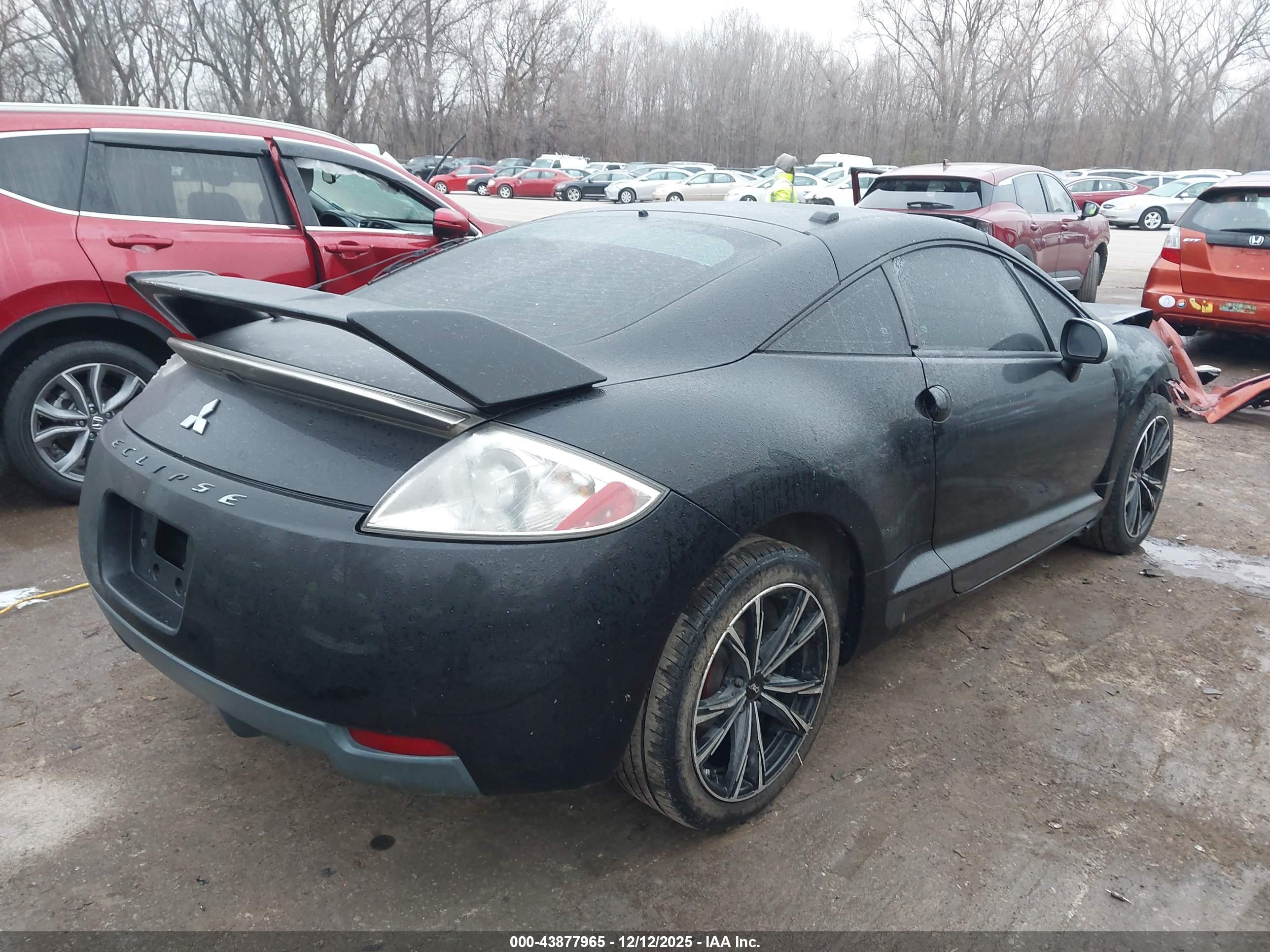 MITSUBISHI ECLIPSE image 4