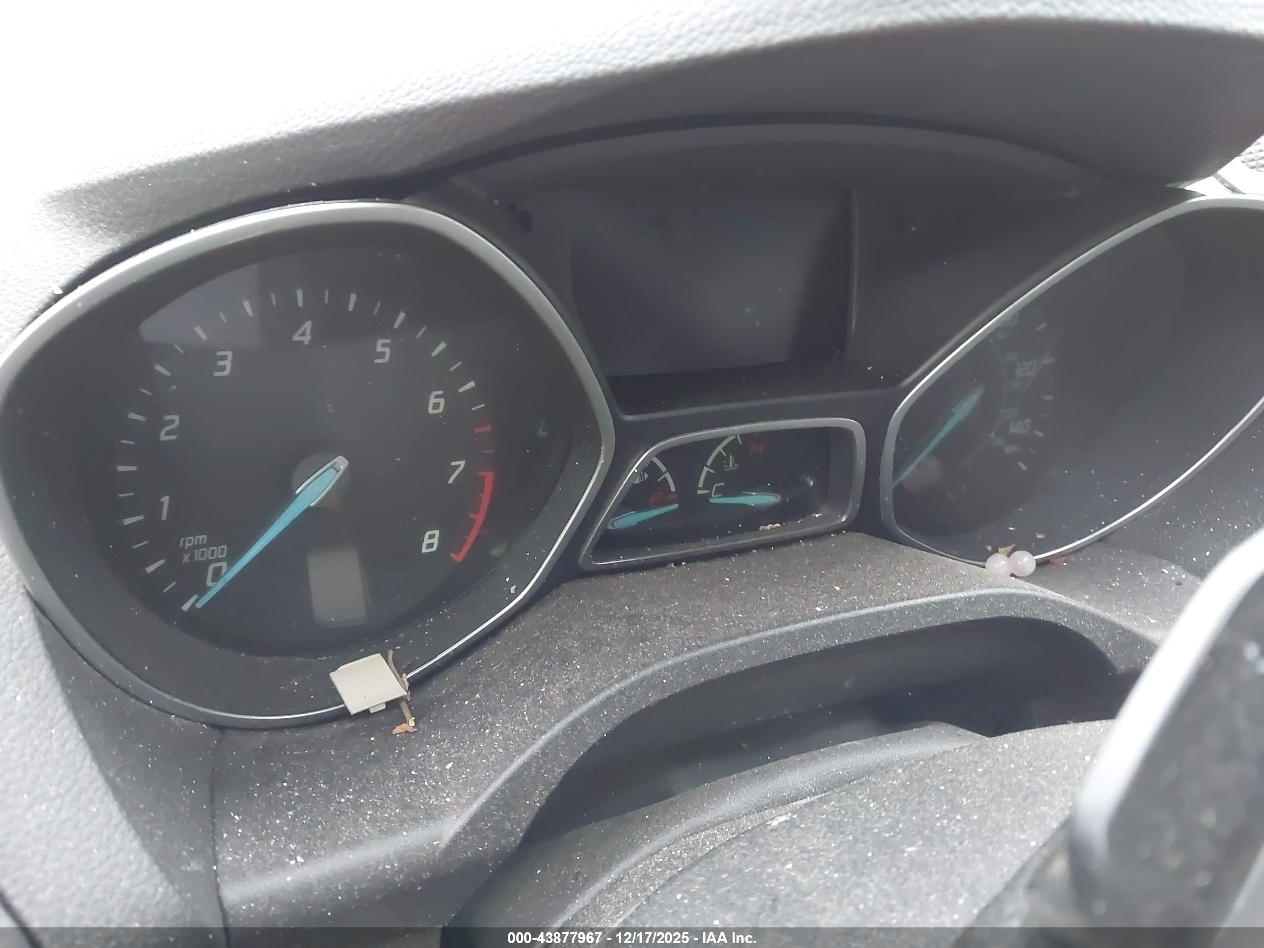 FORD ESCAPE image 7