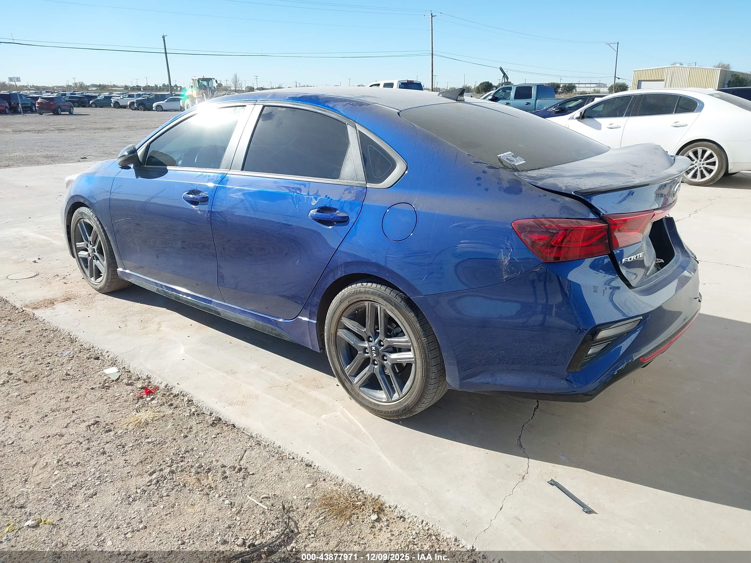 KIA FORTE image 3