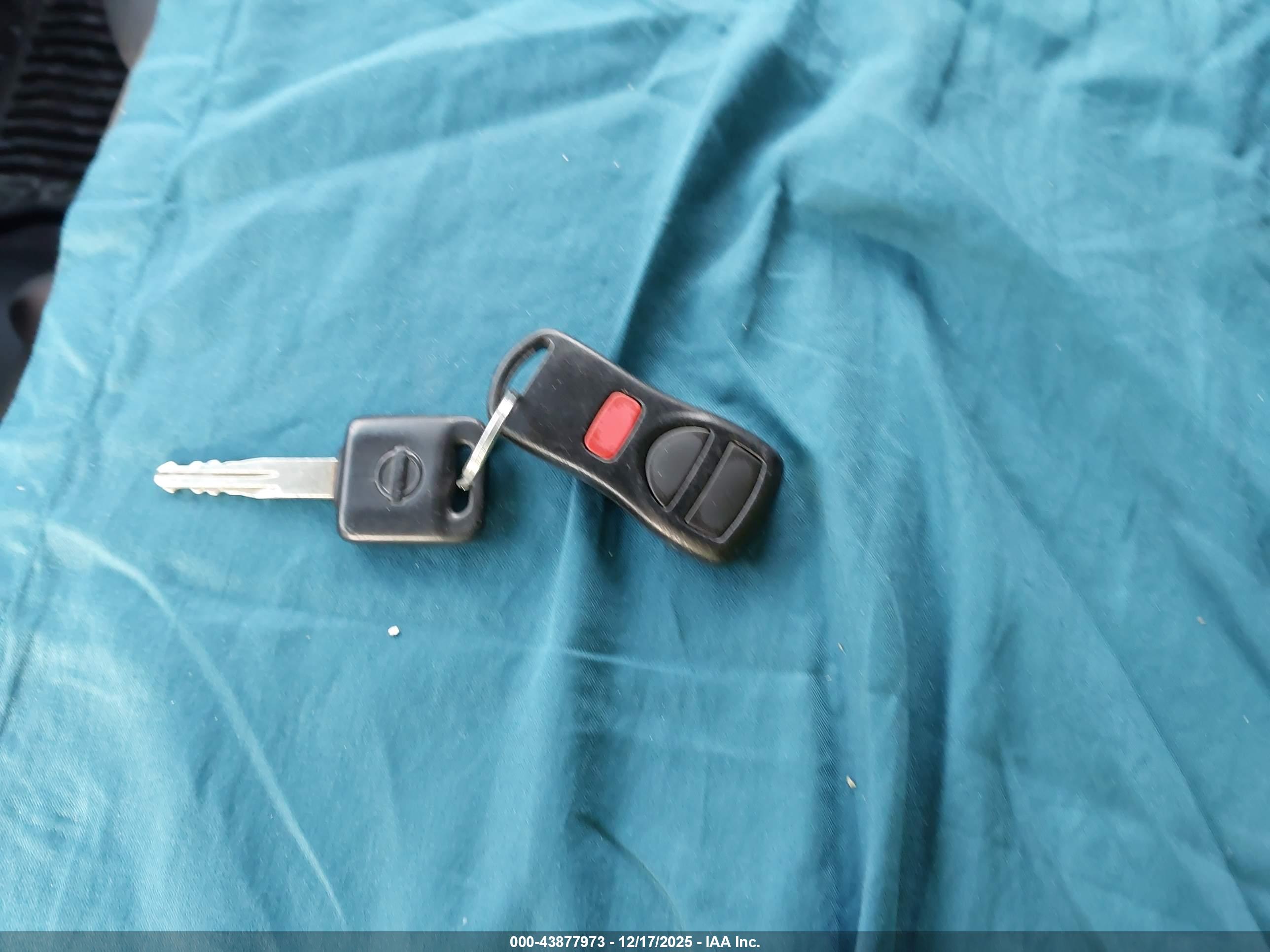 NISSAN NV image 11