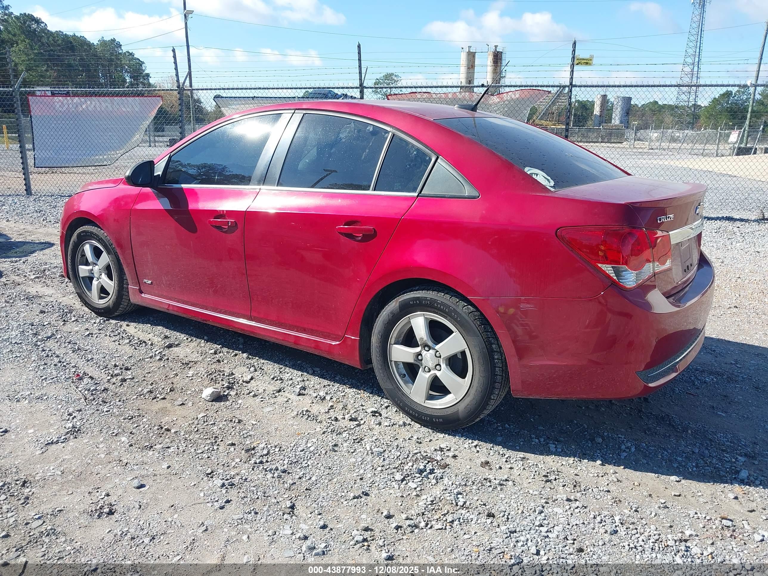 CHEVROLET CRUZE image 3