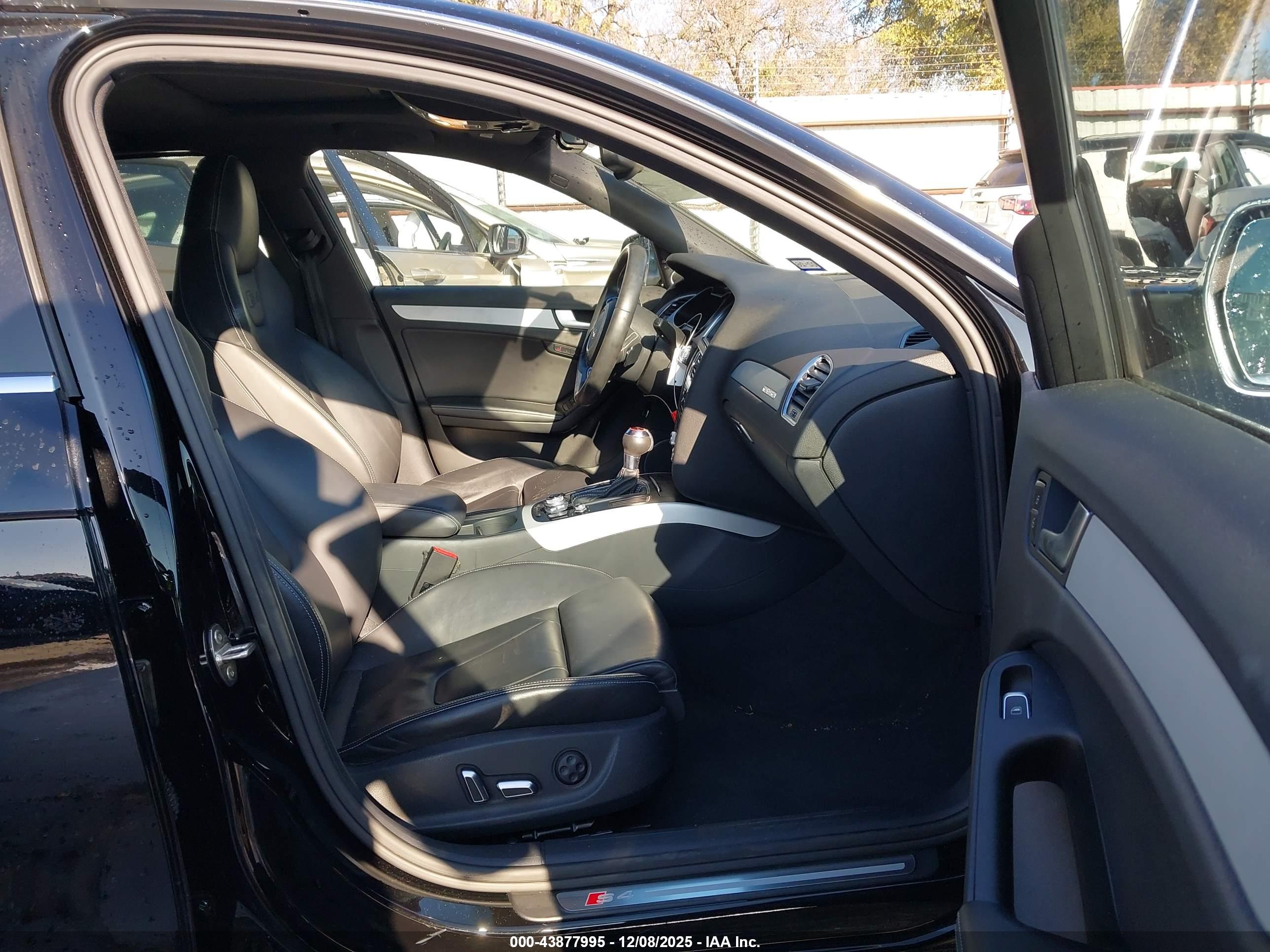 AUDI S4 image 5