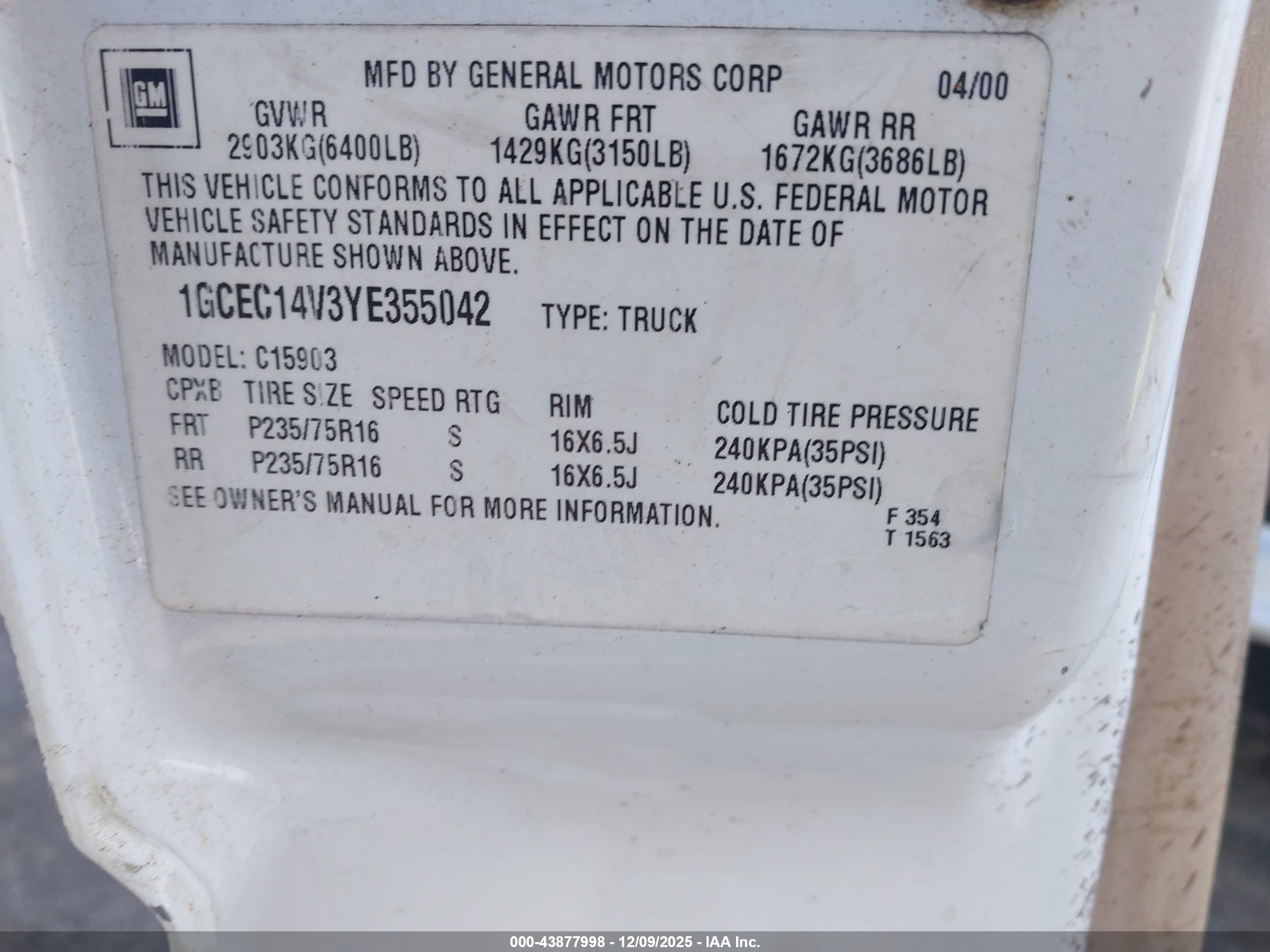 CHEVROLET SILVERADO image 9
