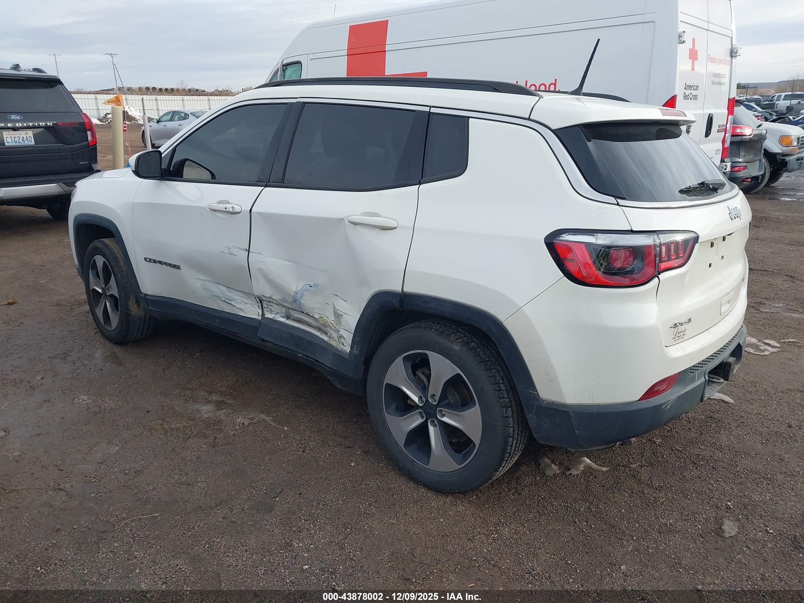 JEEP NEW image 3