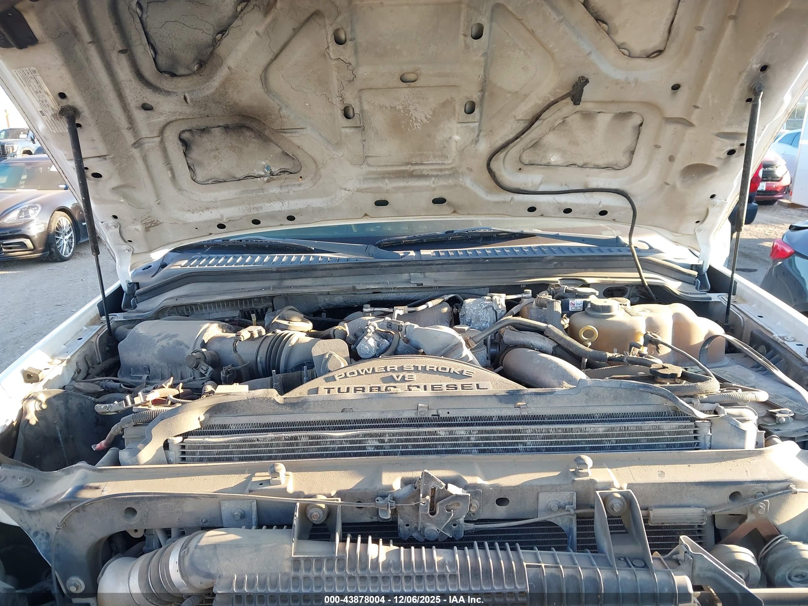 FORD F-350 image 10