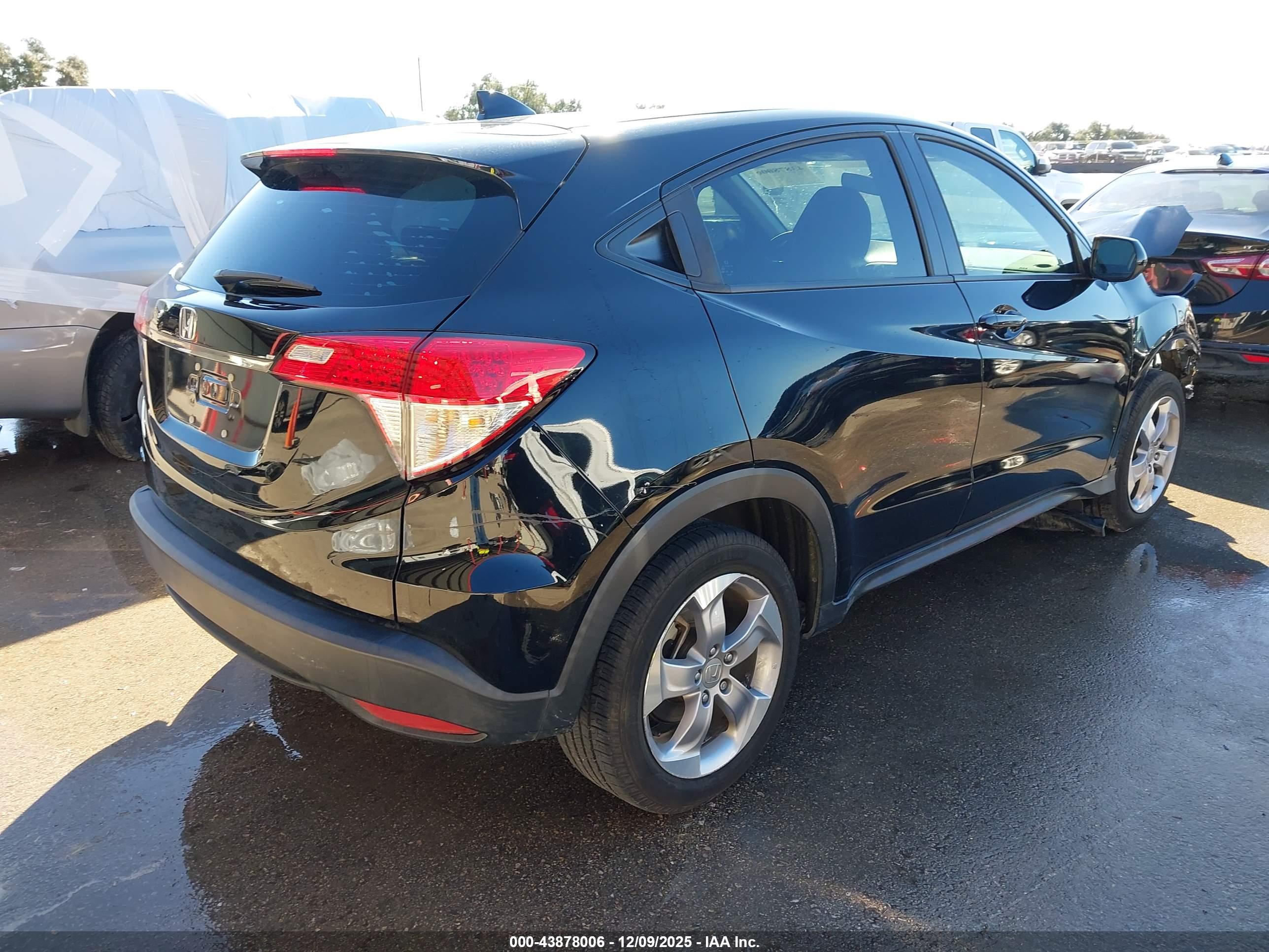 HONDA HR-V image 4