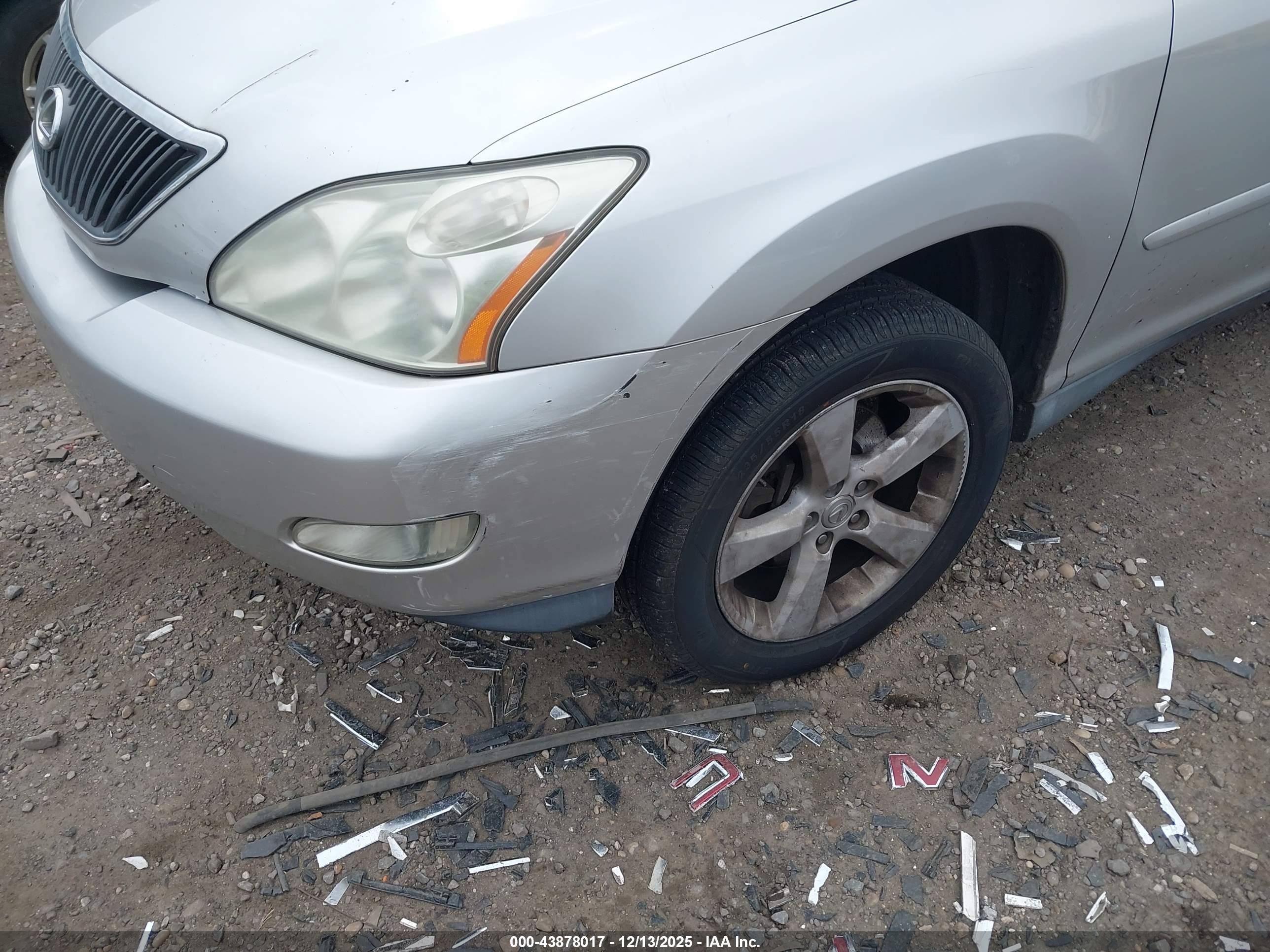 LEXUS RX image 6